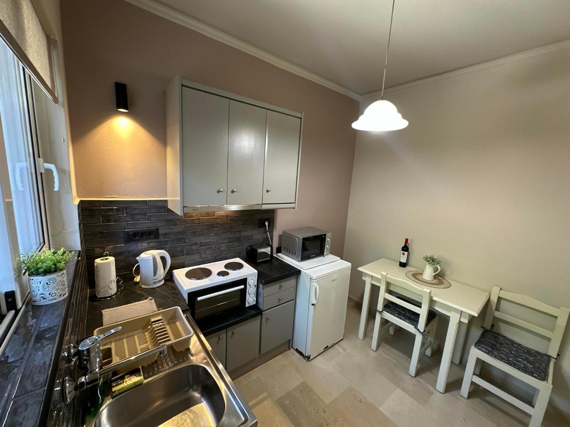 Stefanos Studios - Photo 4