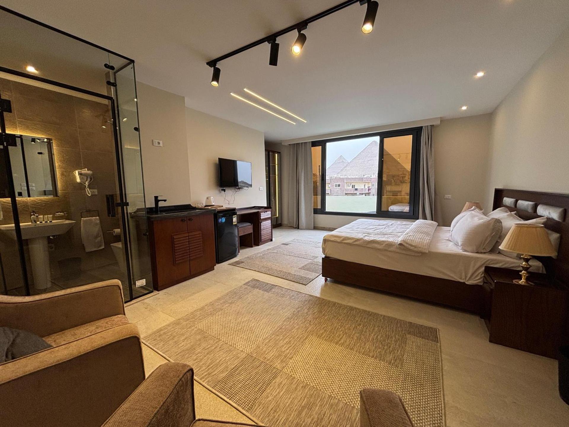 Z pyramids view - Photo 6