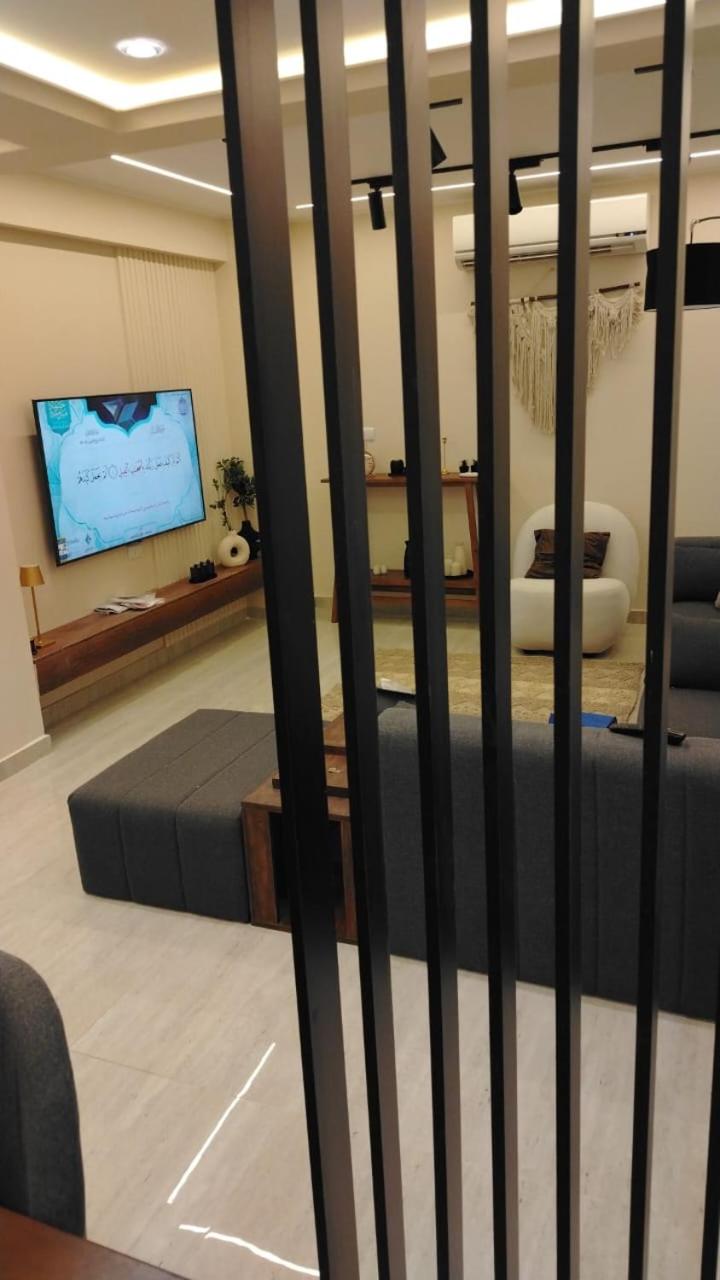 شقه فندقية فاخرة المهندسين شارع جامعة الدول العربية الرئيسي - Photo 13