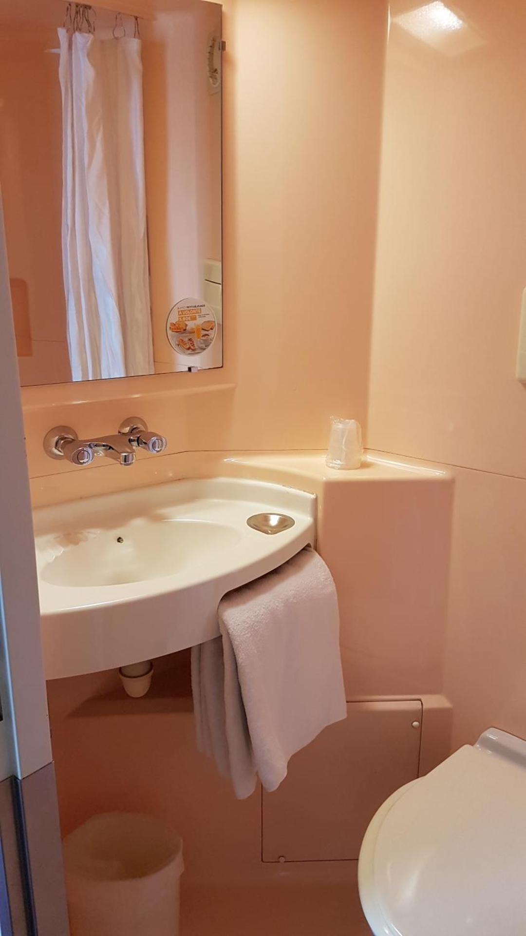 Premiere Classe Brive La Gaillarde Ouest - Photo 11