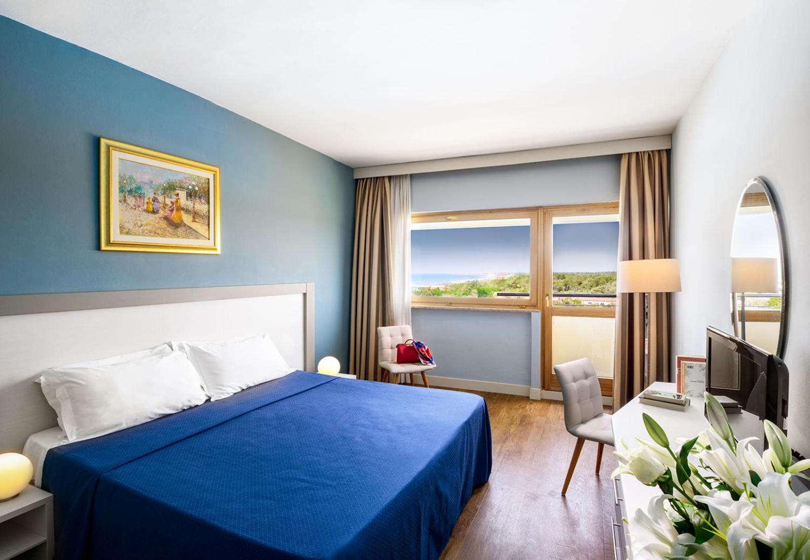 Grand Hotel Continental - Photo 39