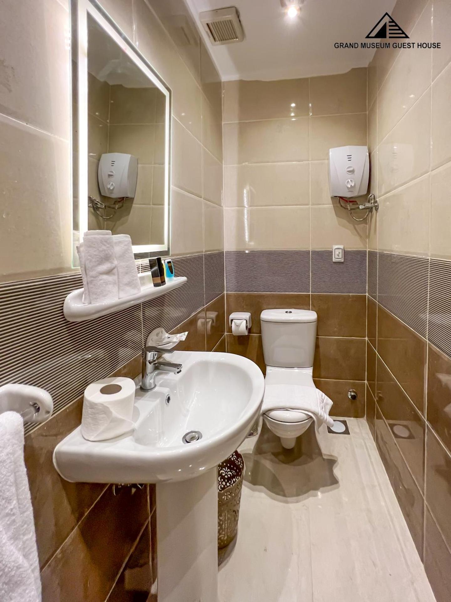 grand museum view hotel - Photo 6