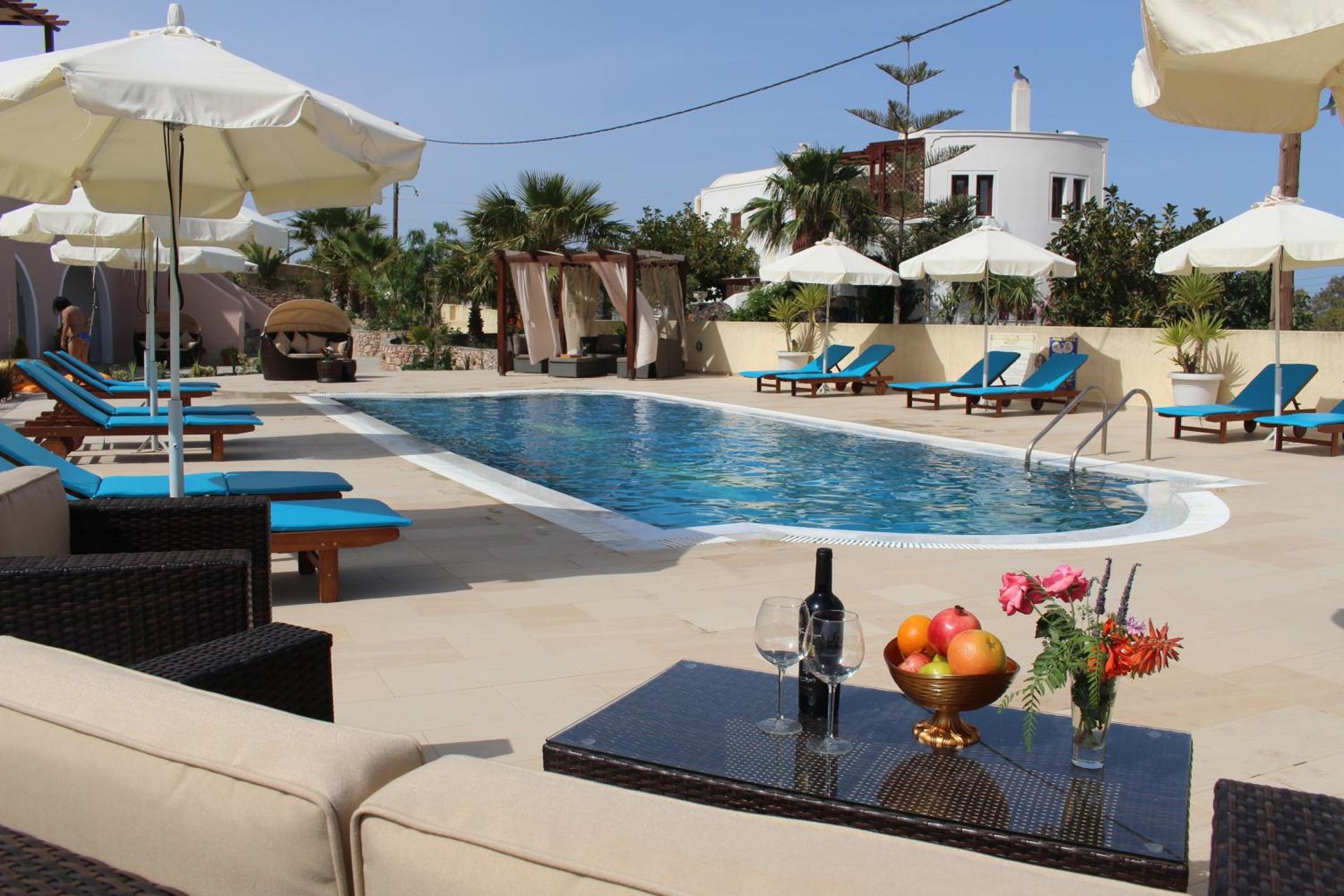 Arlene Suites - Photo 10