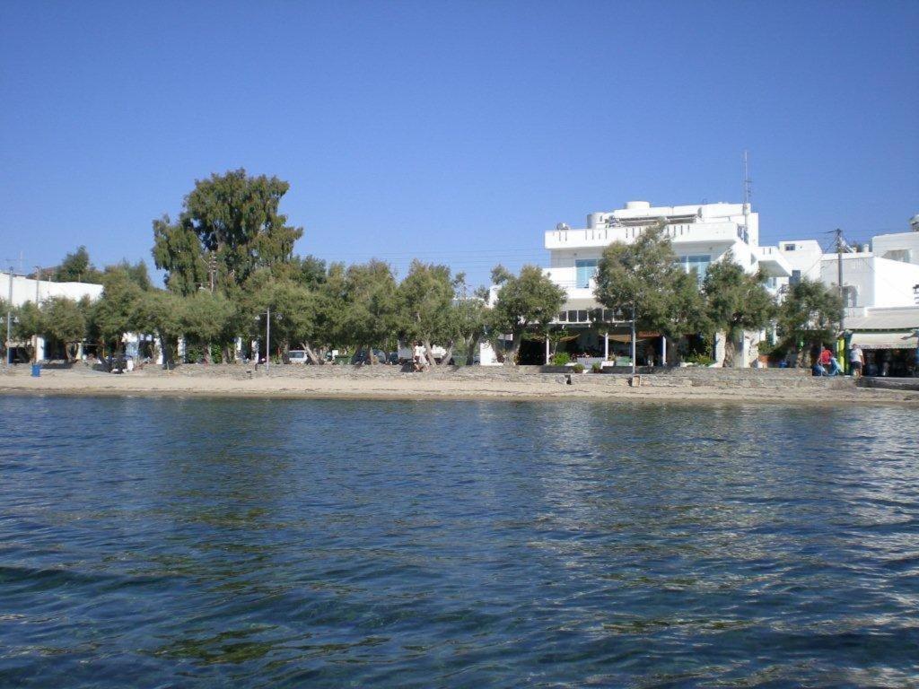 Hotel Paros - Photo 31