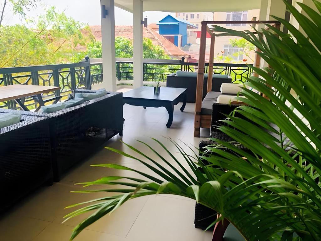 Bamboo9 Boutique - Photo 8