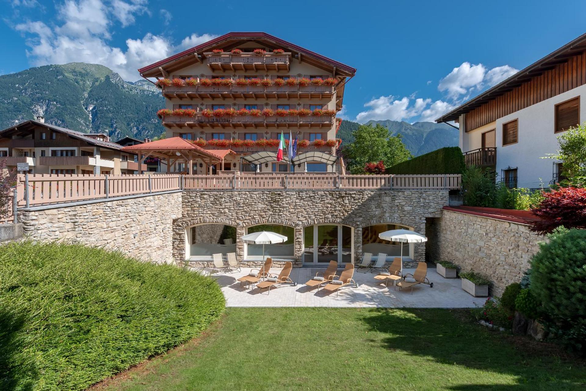 Beverly Alps Hotel & Spa - Photo 45