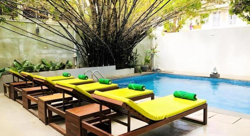 Bamboo9 Boutique - Photo 31