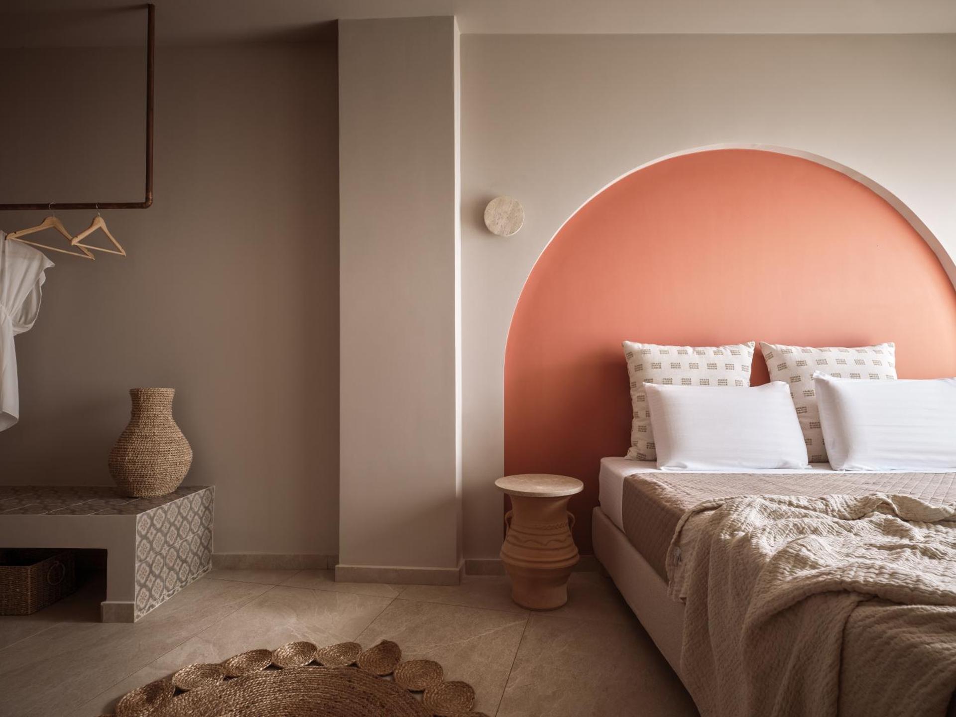 Ammonites Beachfront Rooms & Suites - Photo 25