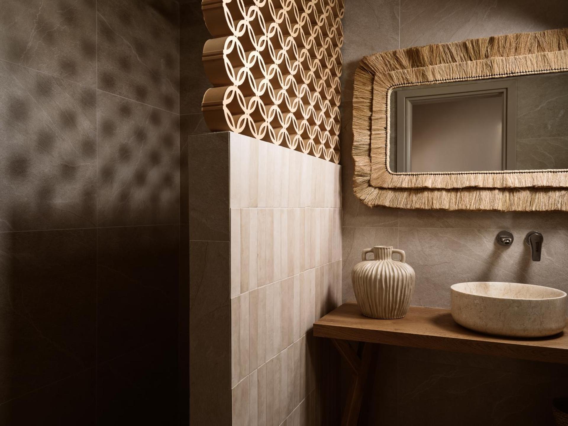 Ammonites Beachfront Rooms & Suites - Photo 9