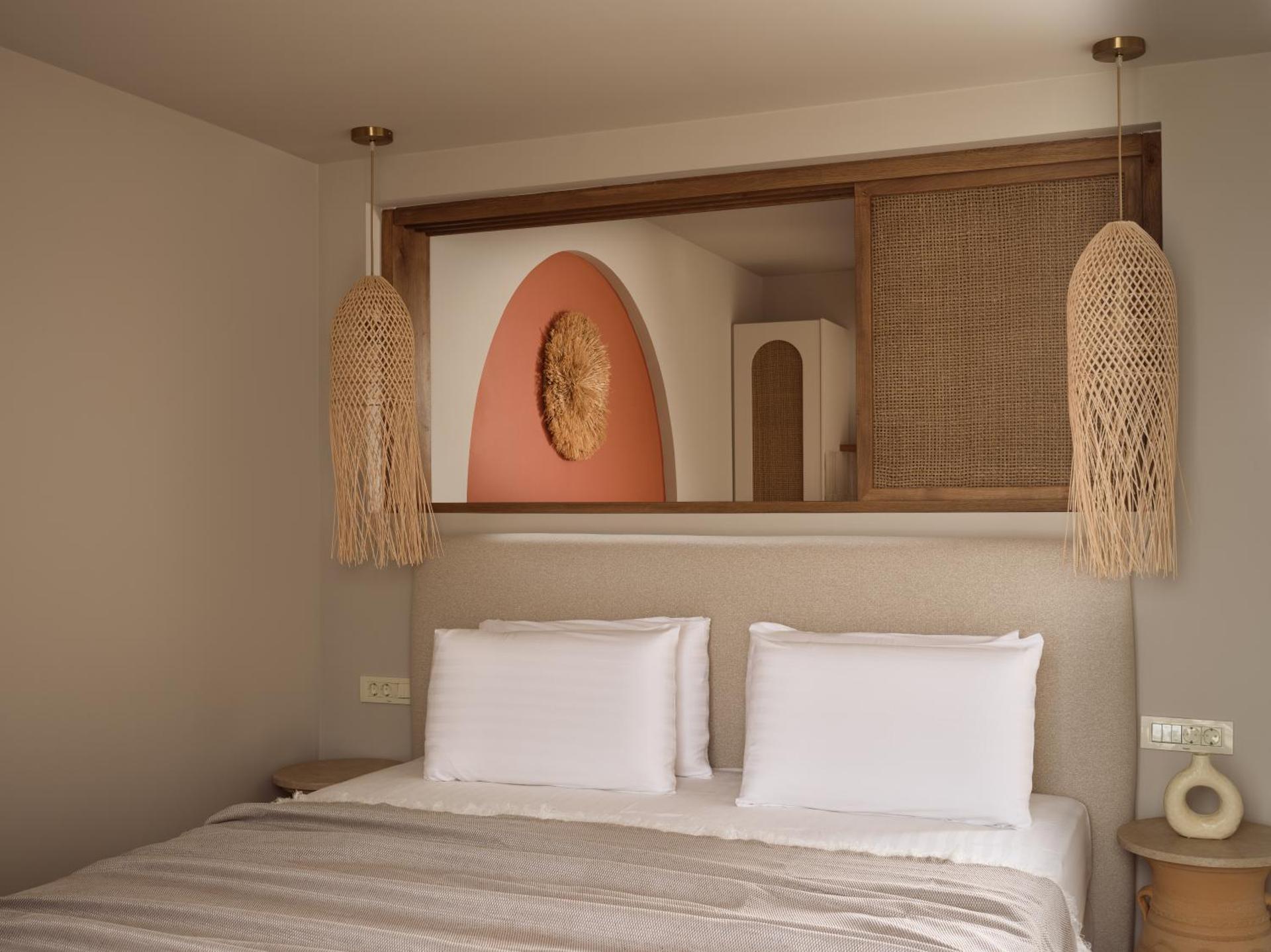 Ammonites Beachfront Rooms & Suites - Photo 15