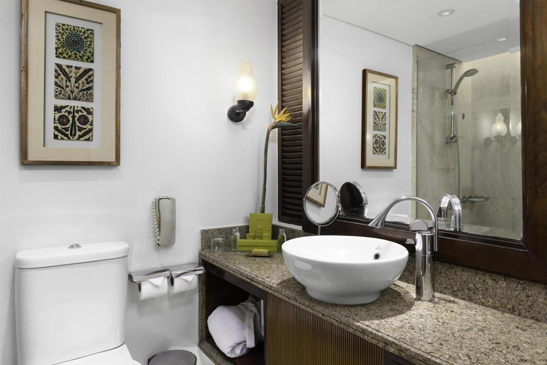 Hilton Luxor Resort & Spa - Photo 5