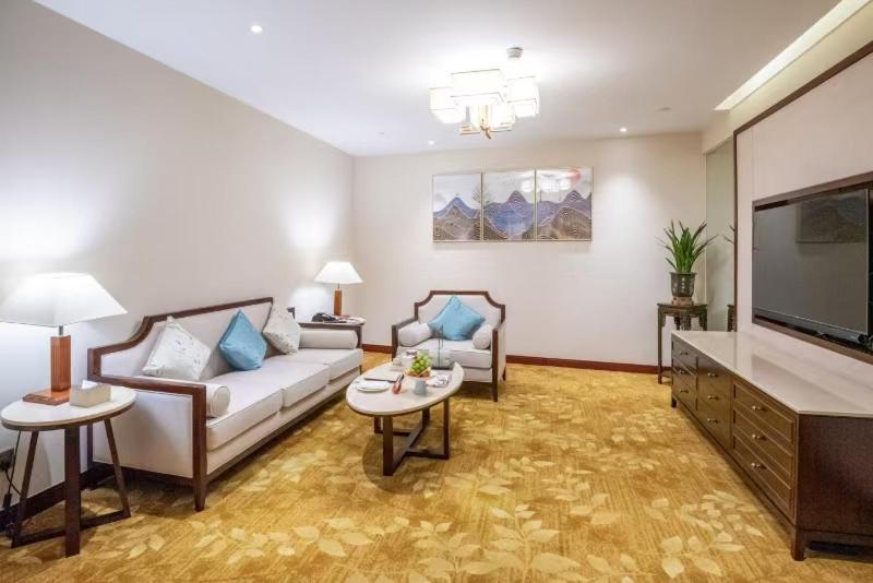 Guangzhou Baiyun International Convention Center - Photo 38