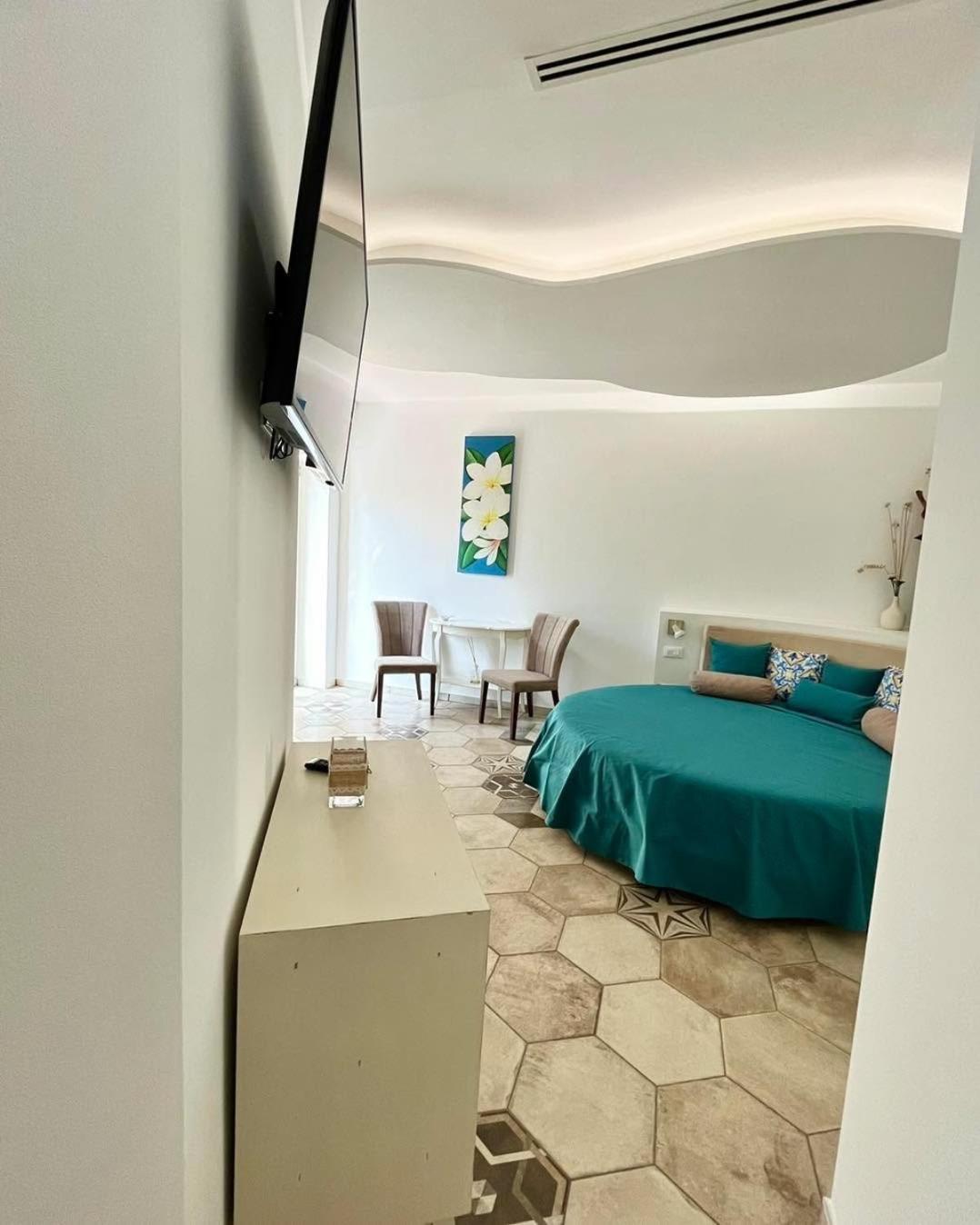 I Lecci Guesthouse - Photo 52