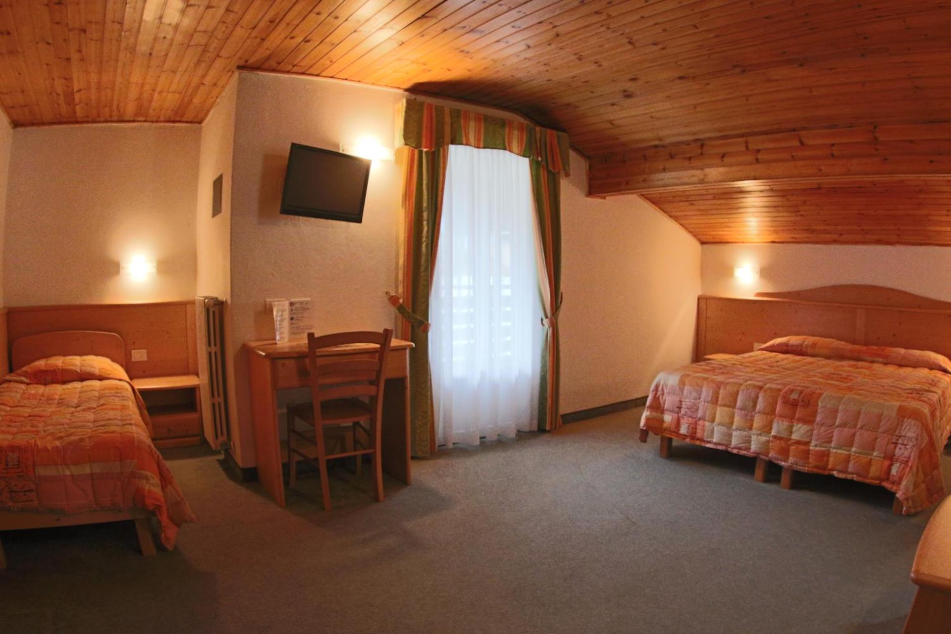 Liz Hotel & Apartments - Photo 58