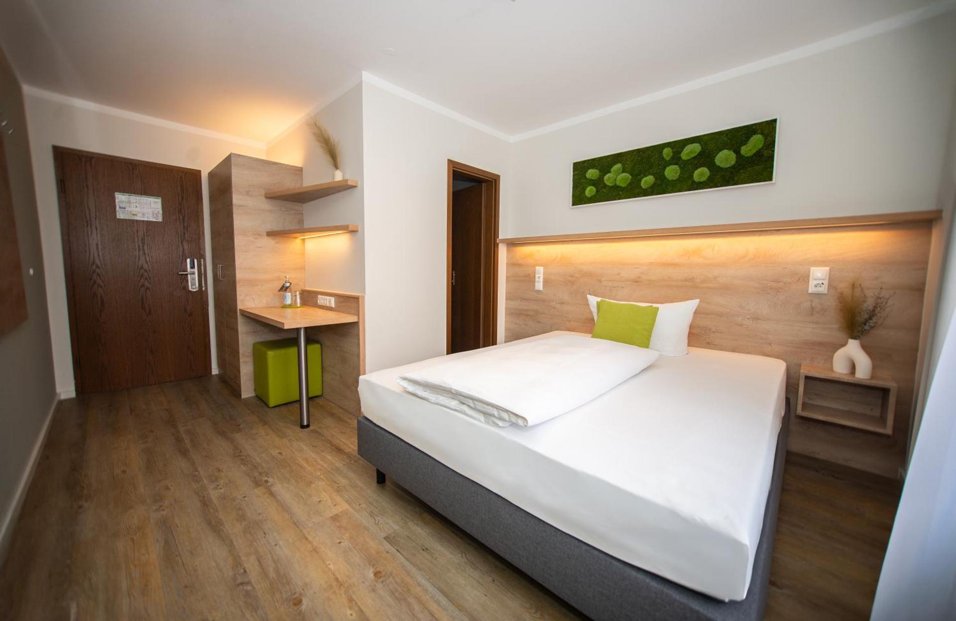 Hotel Perlach Allee by Blattl - Photo 55