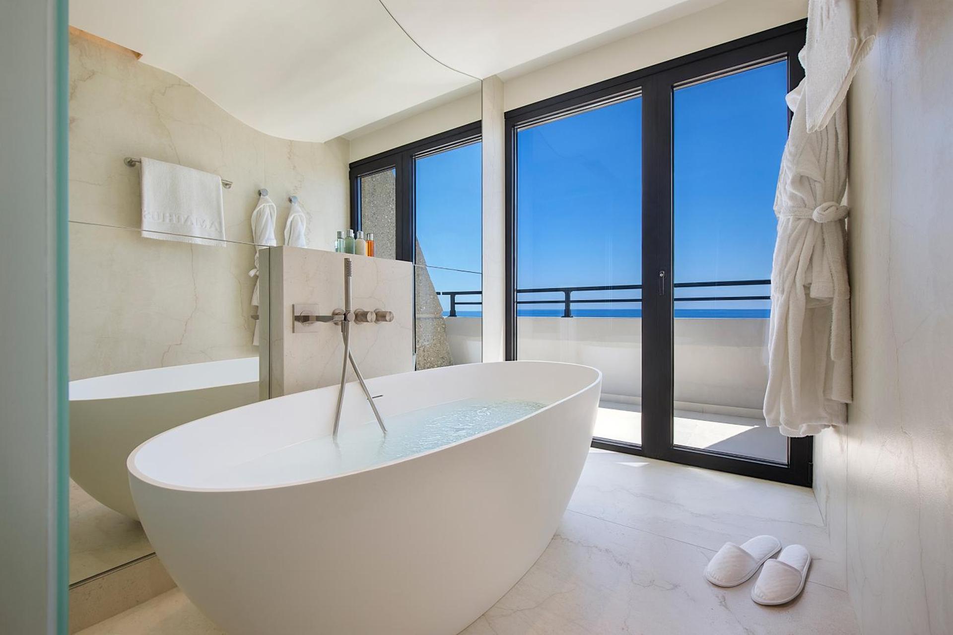 Amathus Beach Hotel Limassol - Photo 40