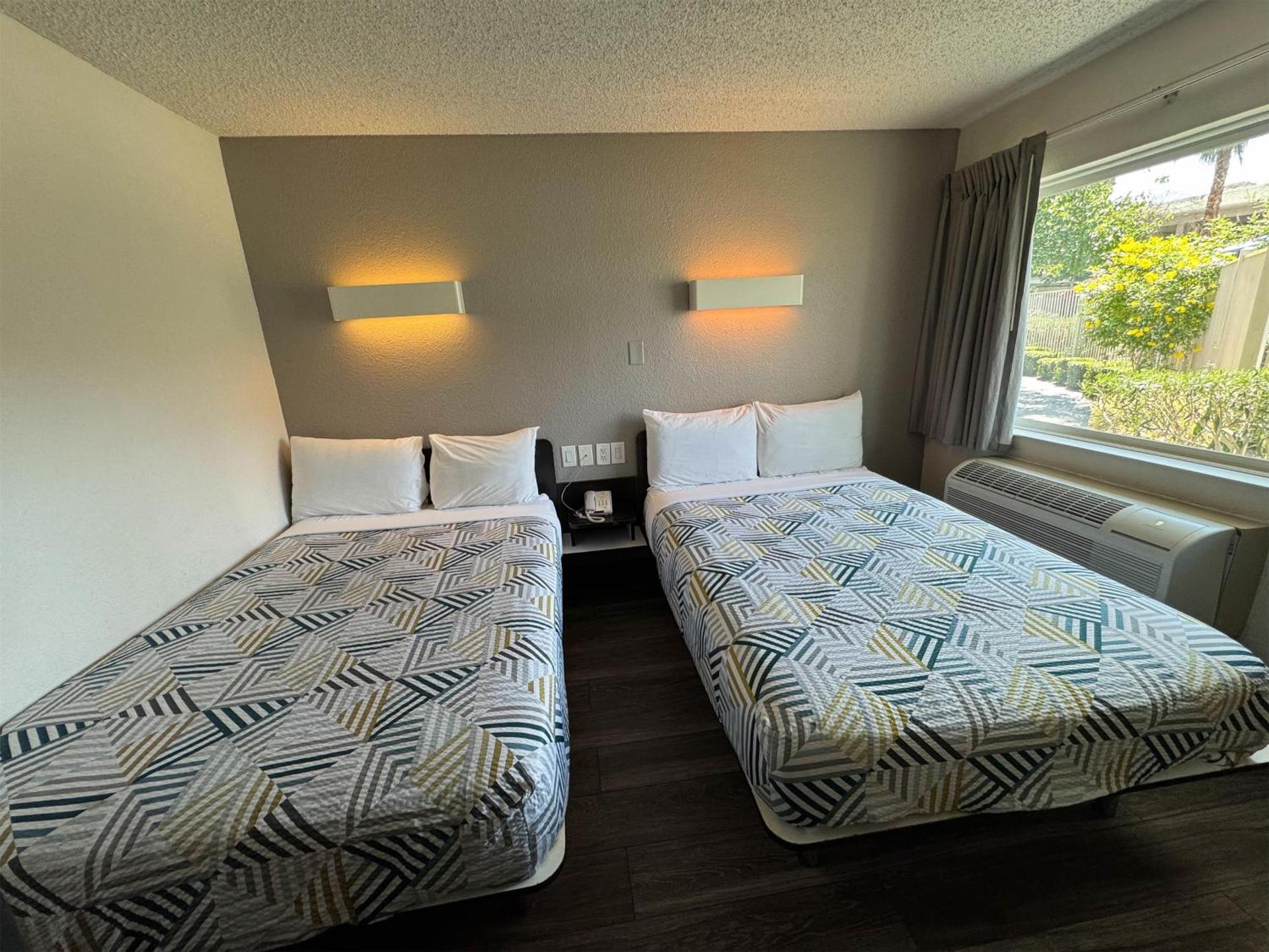 Studio 6 Suites Las Vegas, NV - Tropicana - Photo 68