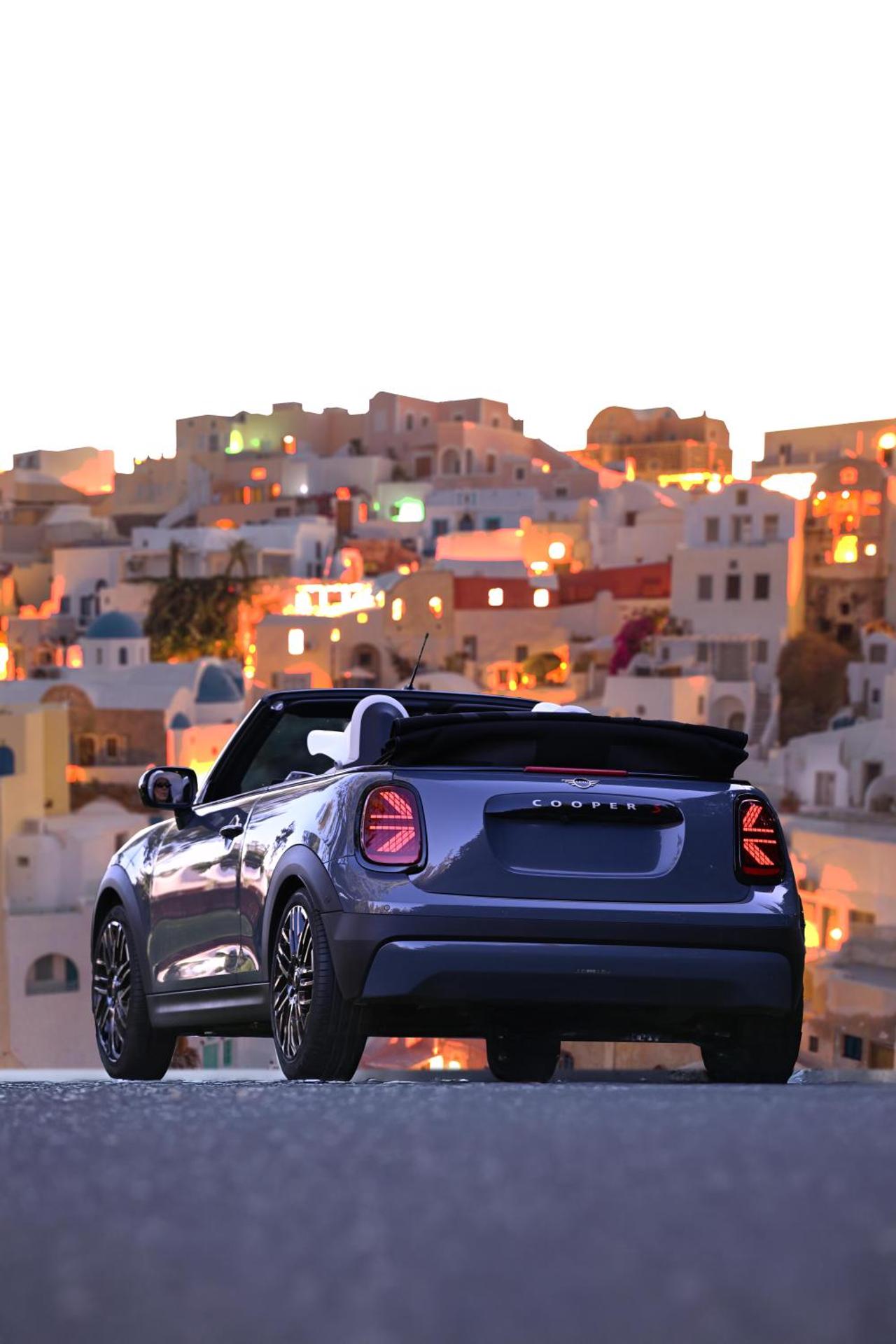 Andronis Luxury Suites - Photo 99