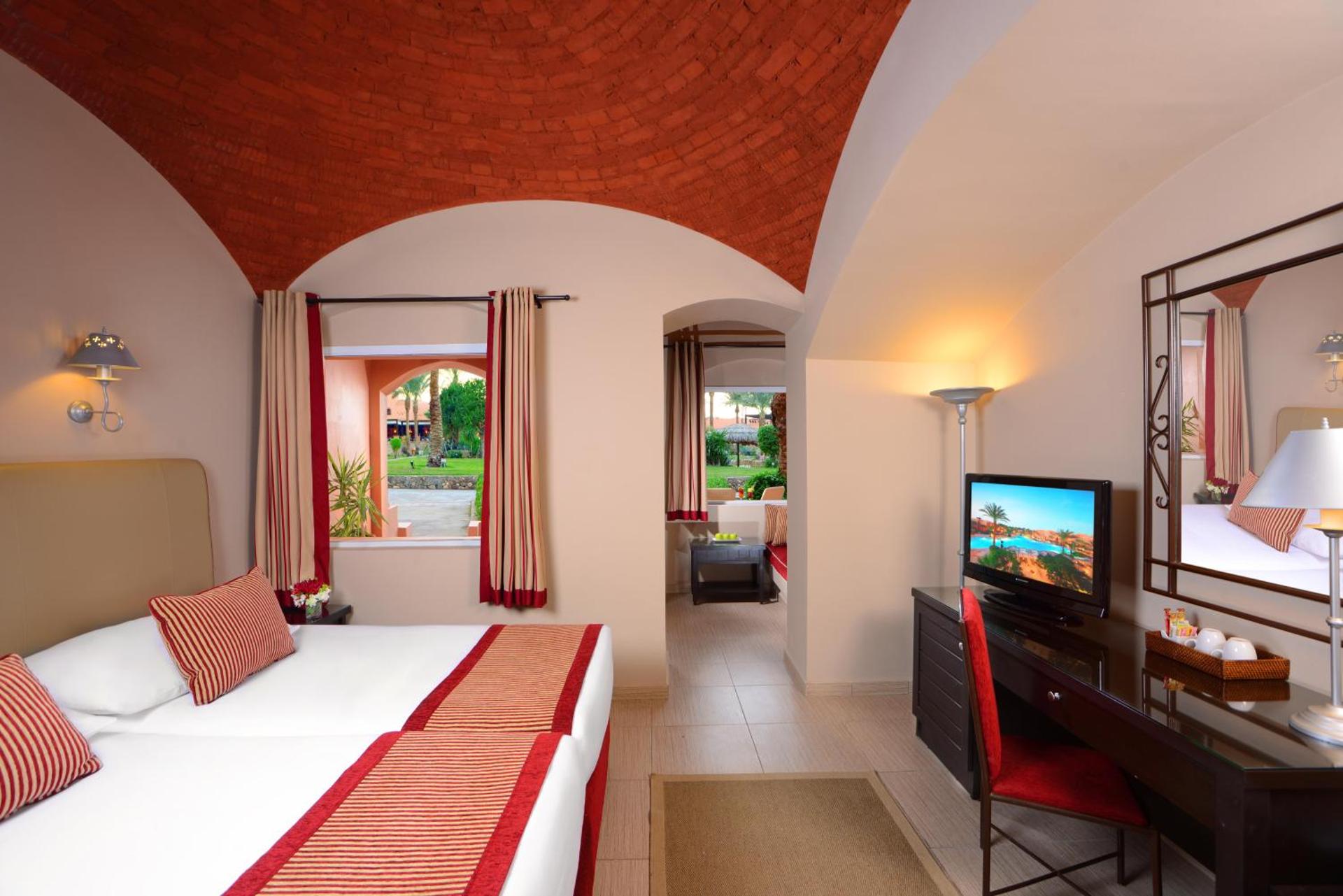 JAZ Makadi Oasis Resort - Photo 71