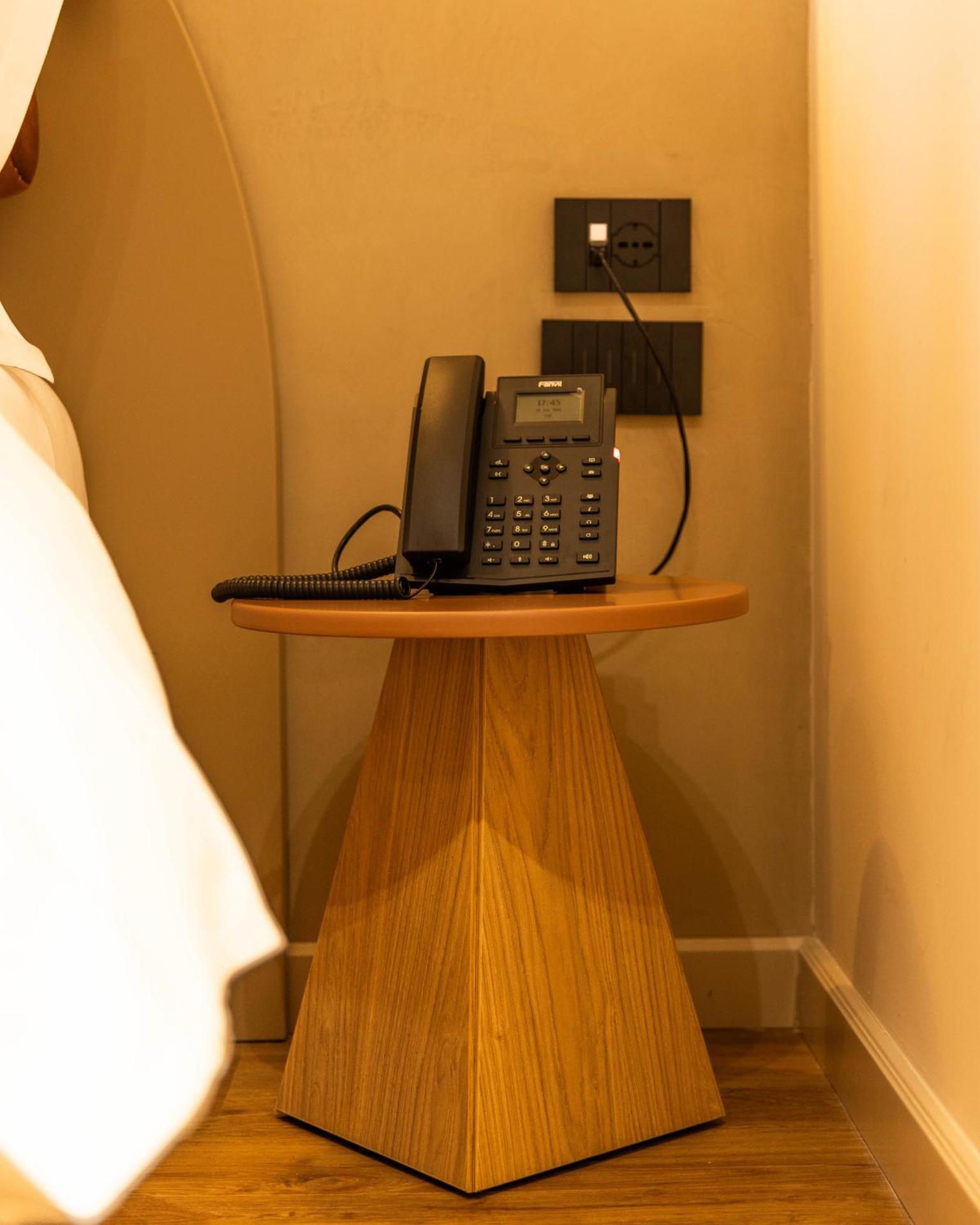 Si Hotel Tirana - Photo 81