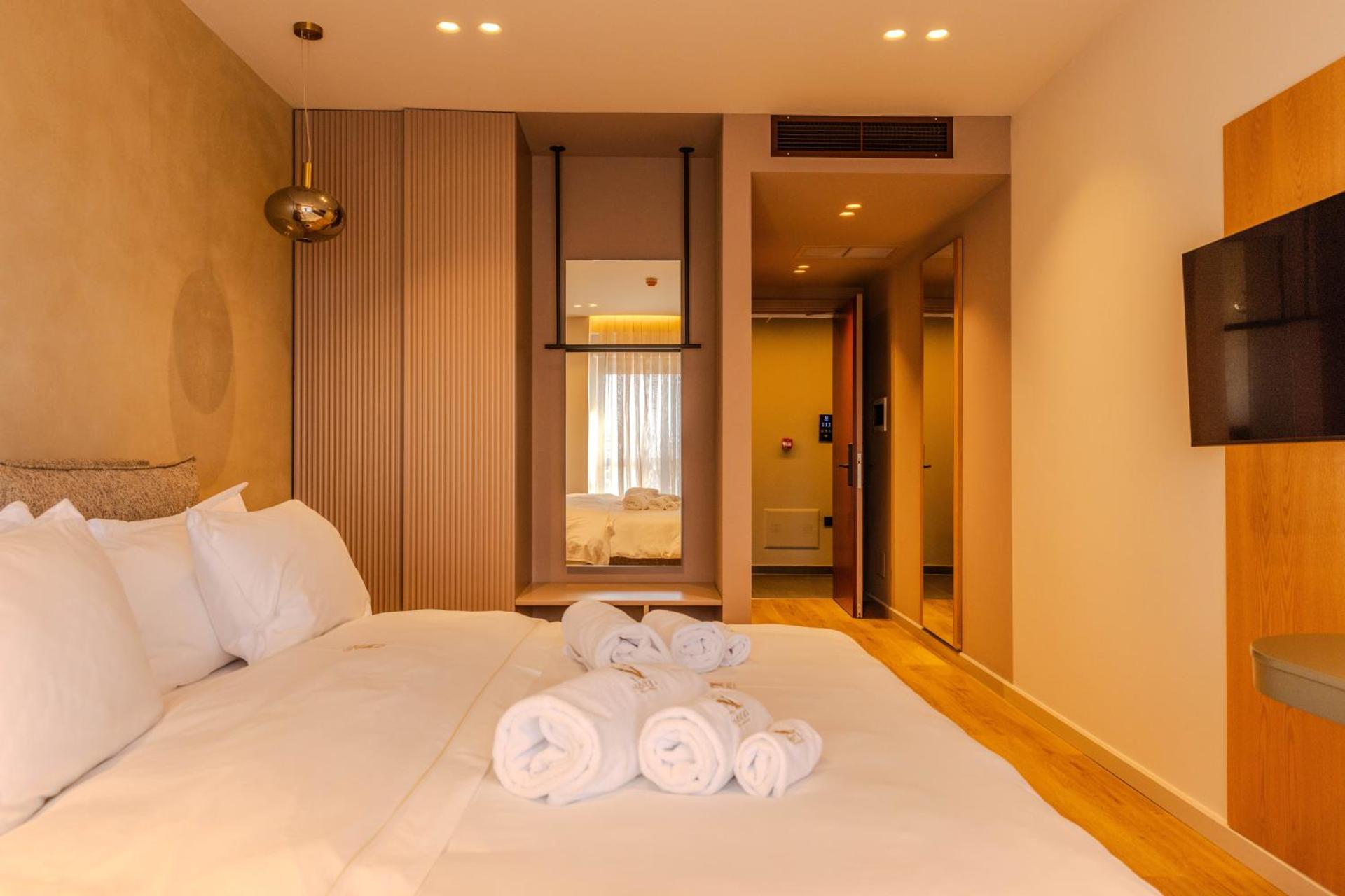 Si Hotel Tirana - Photo 71