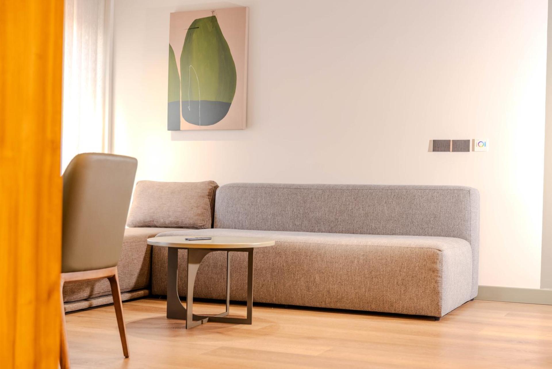 Si Hotel Tirana - Photo 59