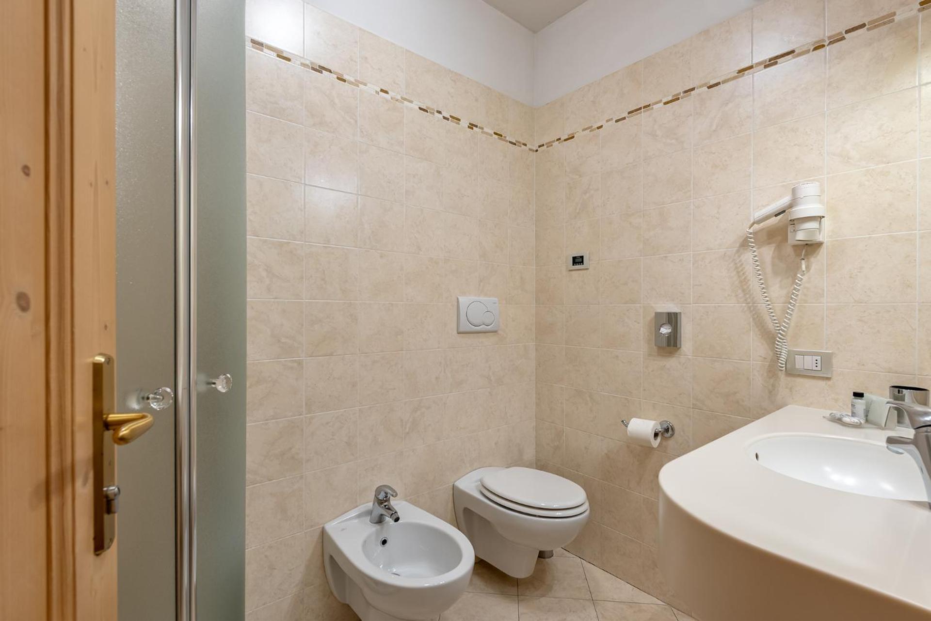 Beverly Alps Hotel & Spa - Photo 42