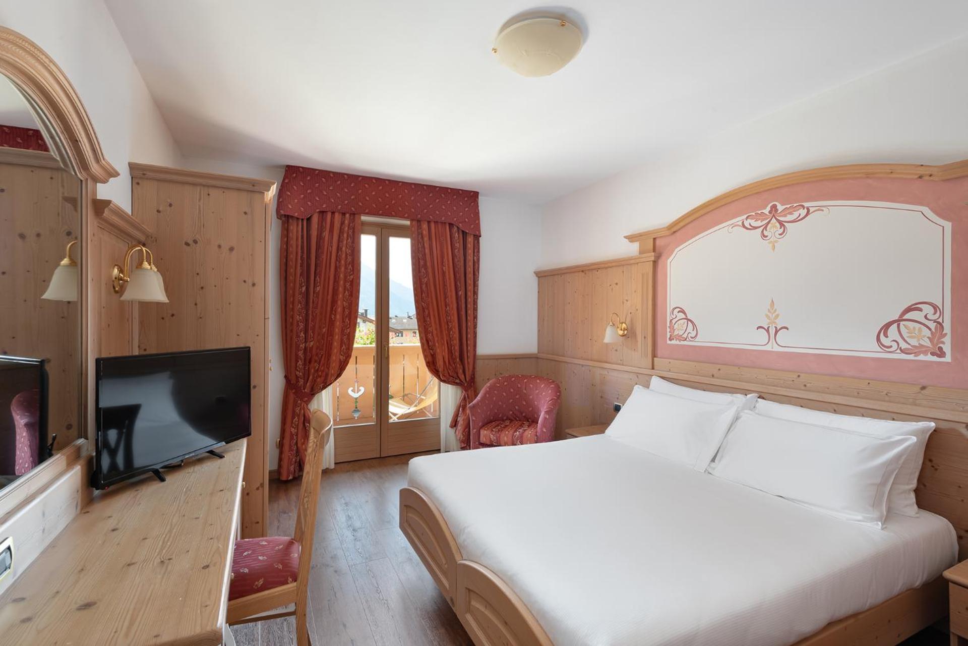 Beverly Alps Hotel & Spa - Photo 11