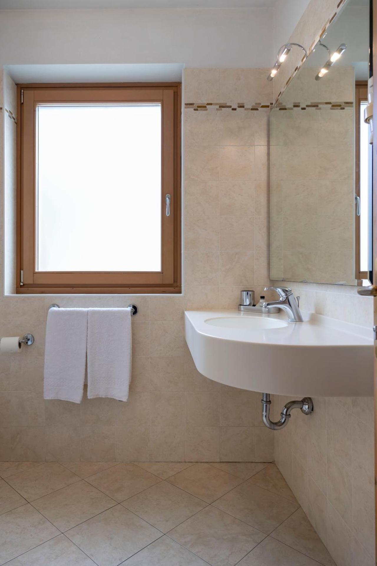 Beverly Alps Hotel & Spa - Photo 17