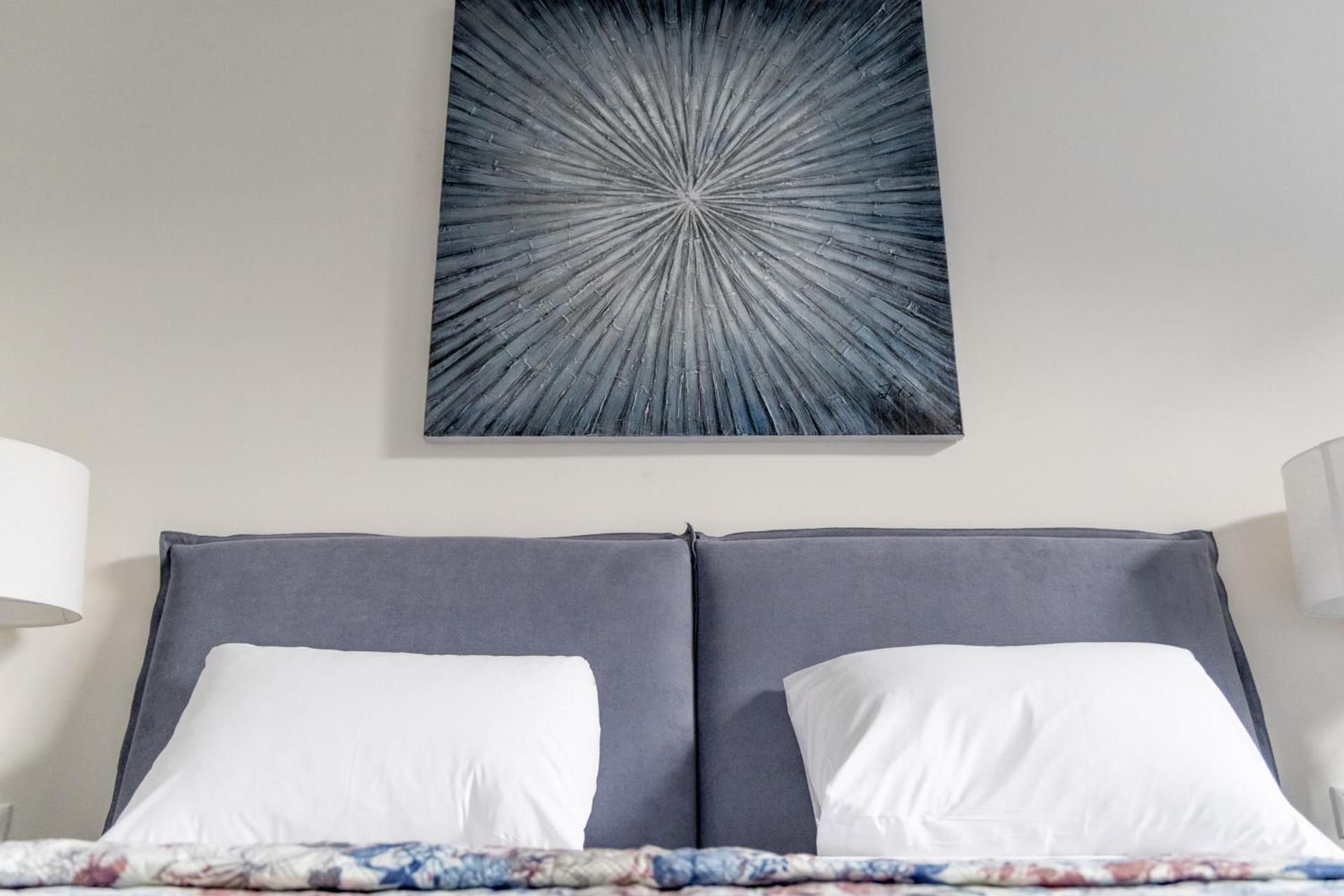 Historic Plaka's Deluxe Apartment - Photo 25