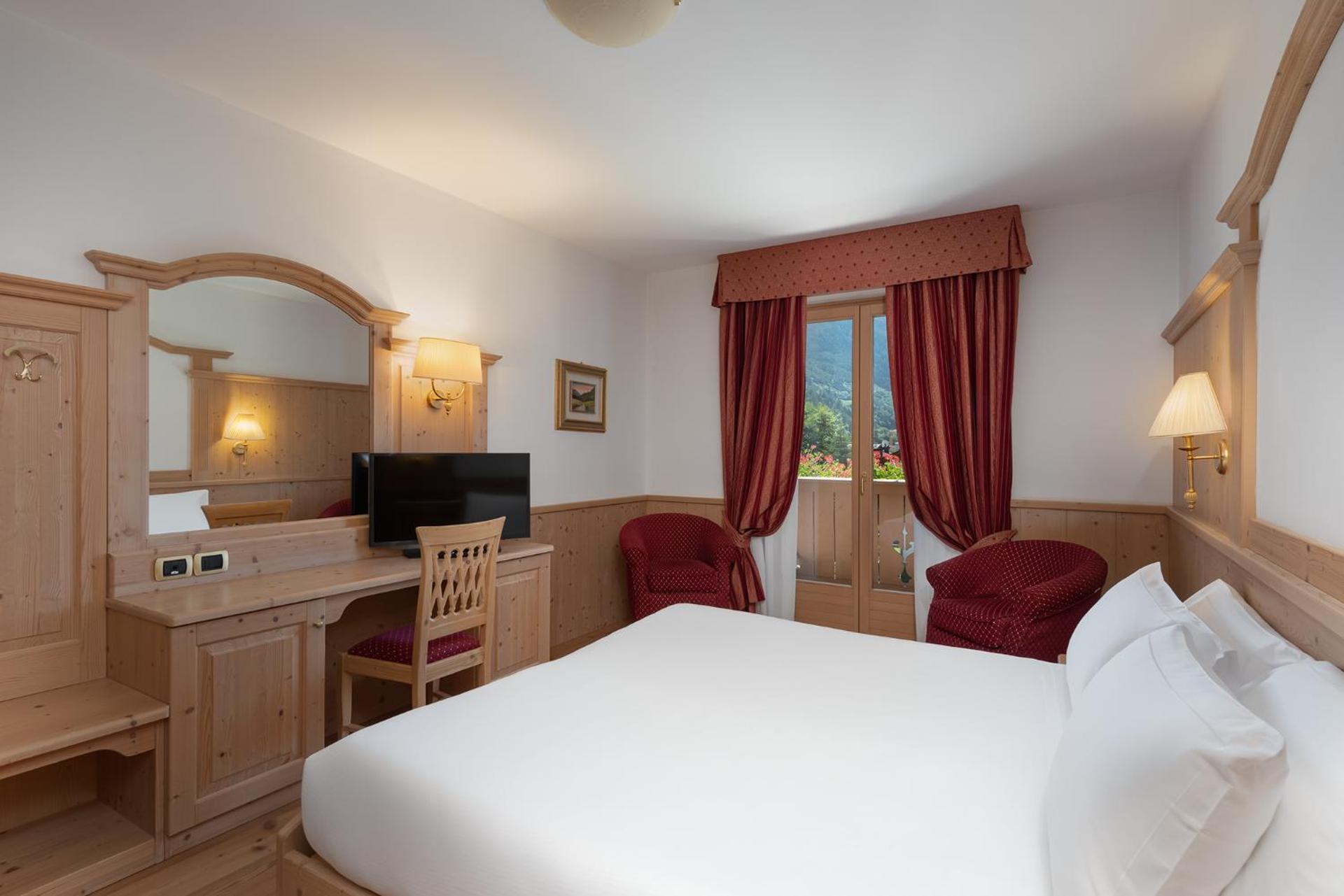 Beverly Alps Hotel & Spa - Photo 27