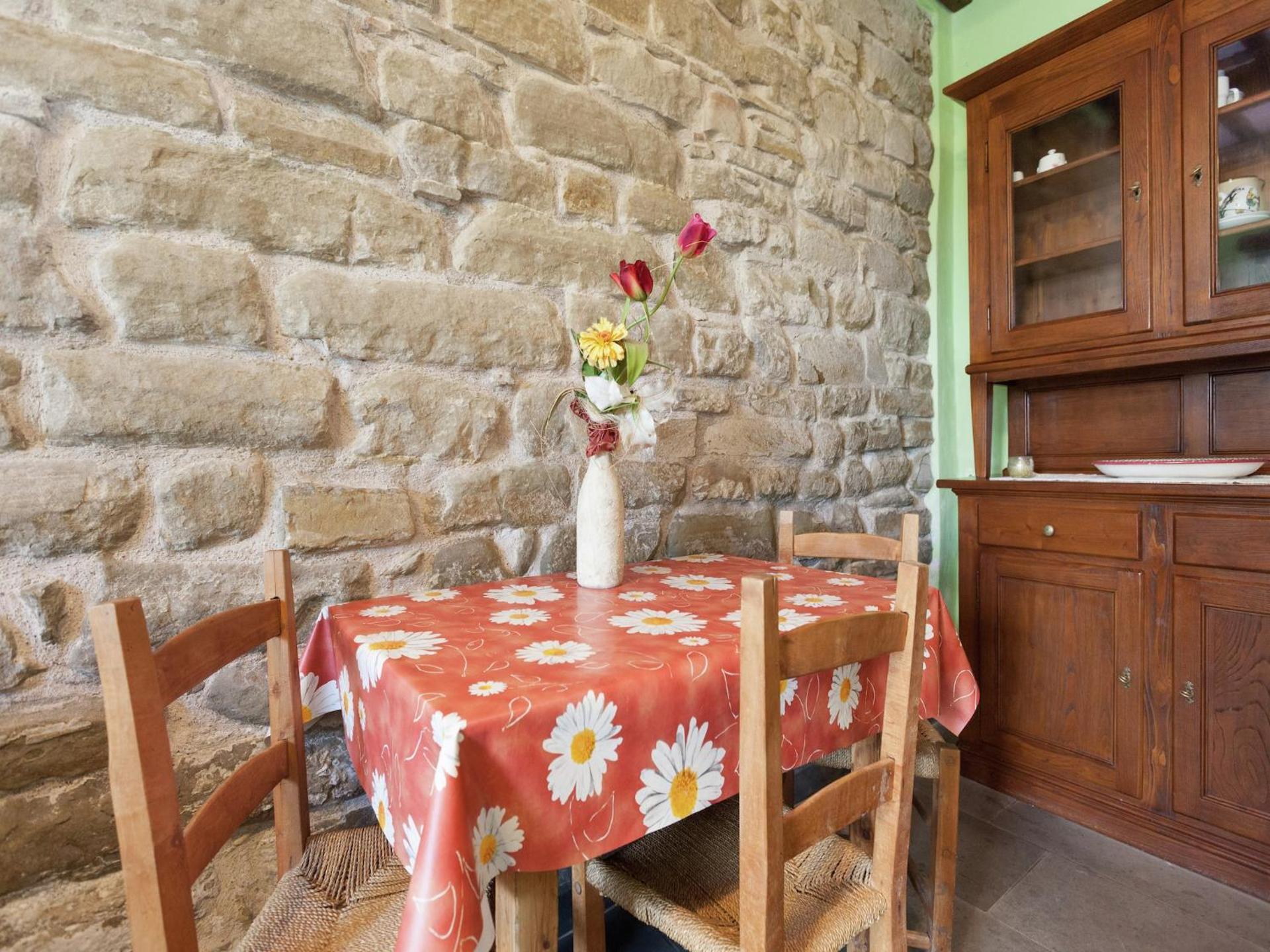 Farmhouse in Apecchio with Swimming Pool, Terrace, Garden - Photo 83