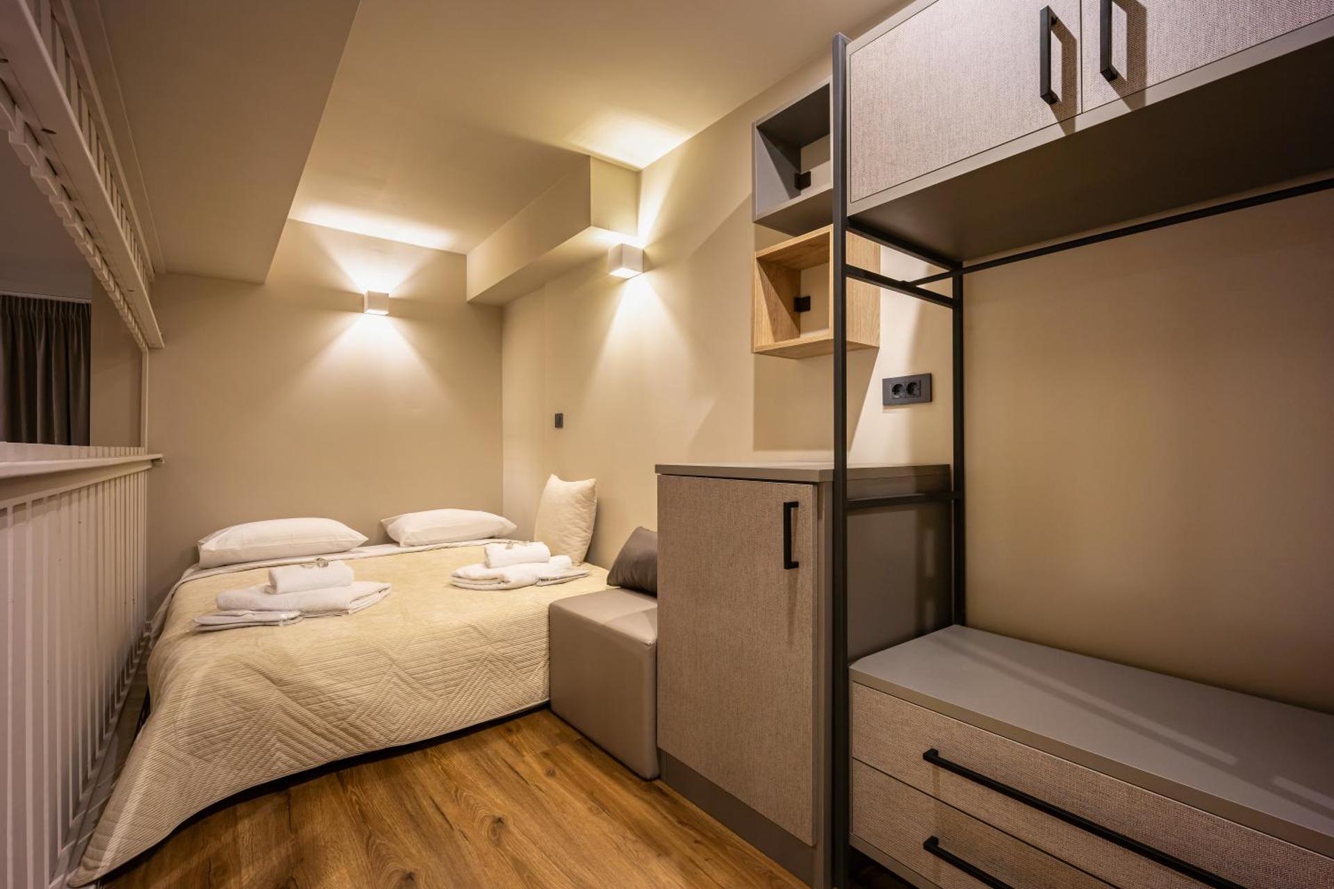 Bliss Luxury Apartments - Photo 9