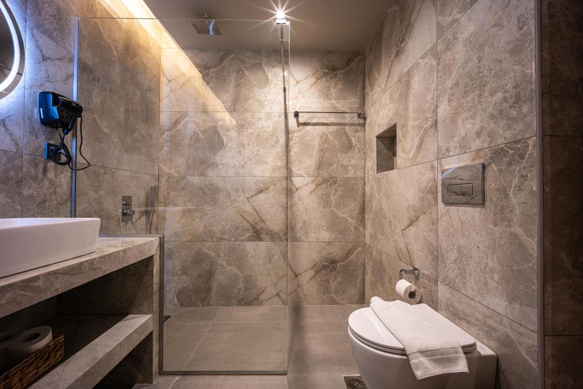 Bliss Luxury Apartments - Photo 28