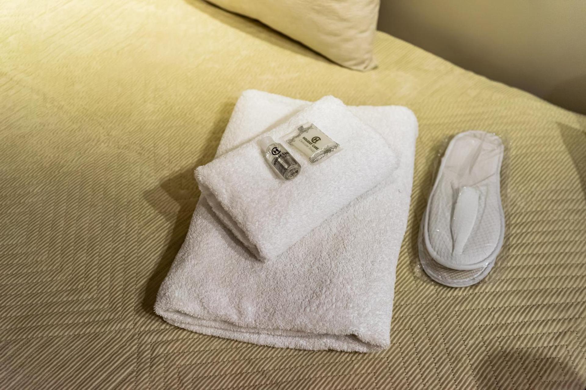 Bliss Luxury Apartments - Photo 32