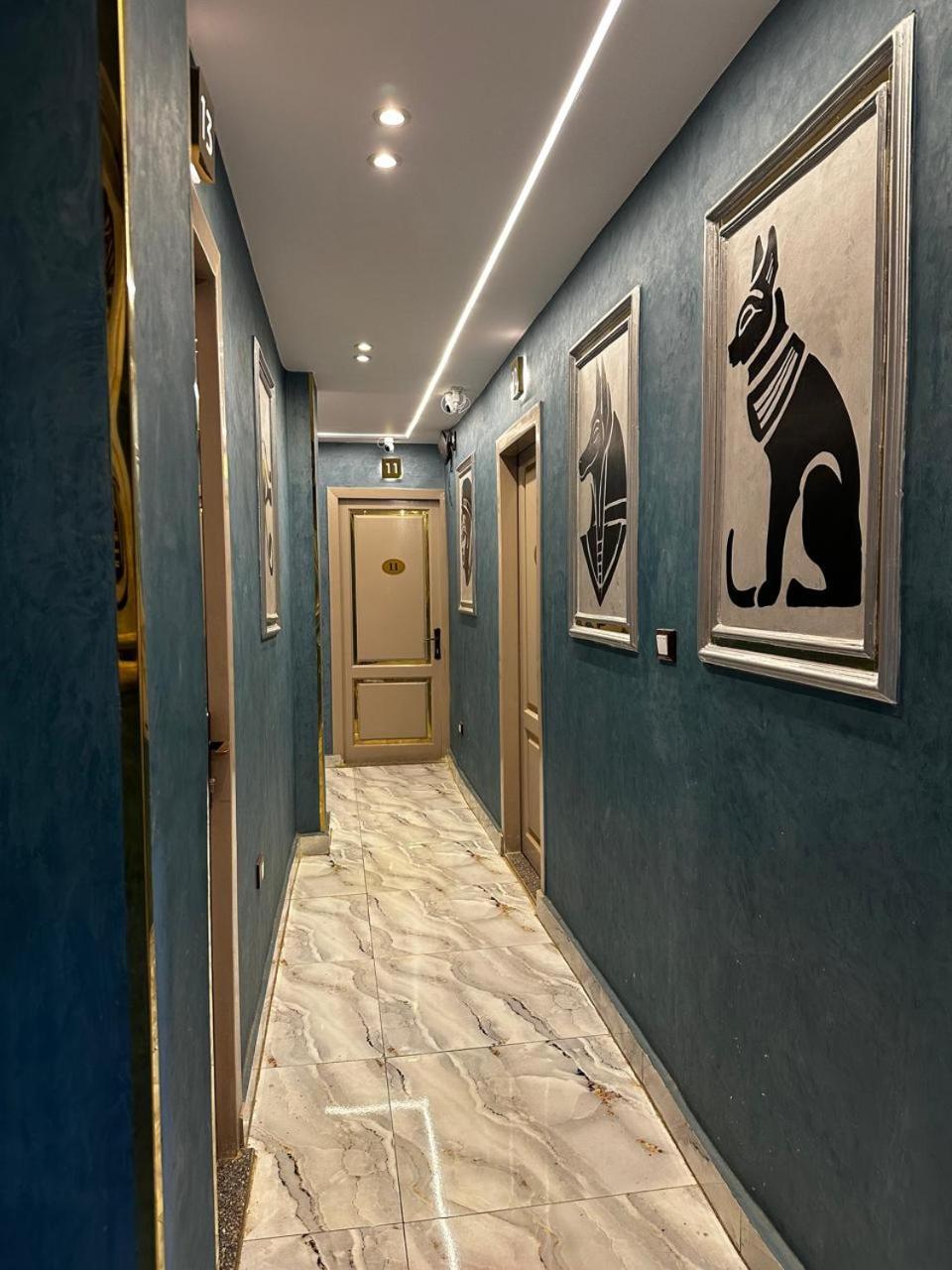 Red pyramids view hotels Foreiigners only - Full view - Photo 19