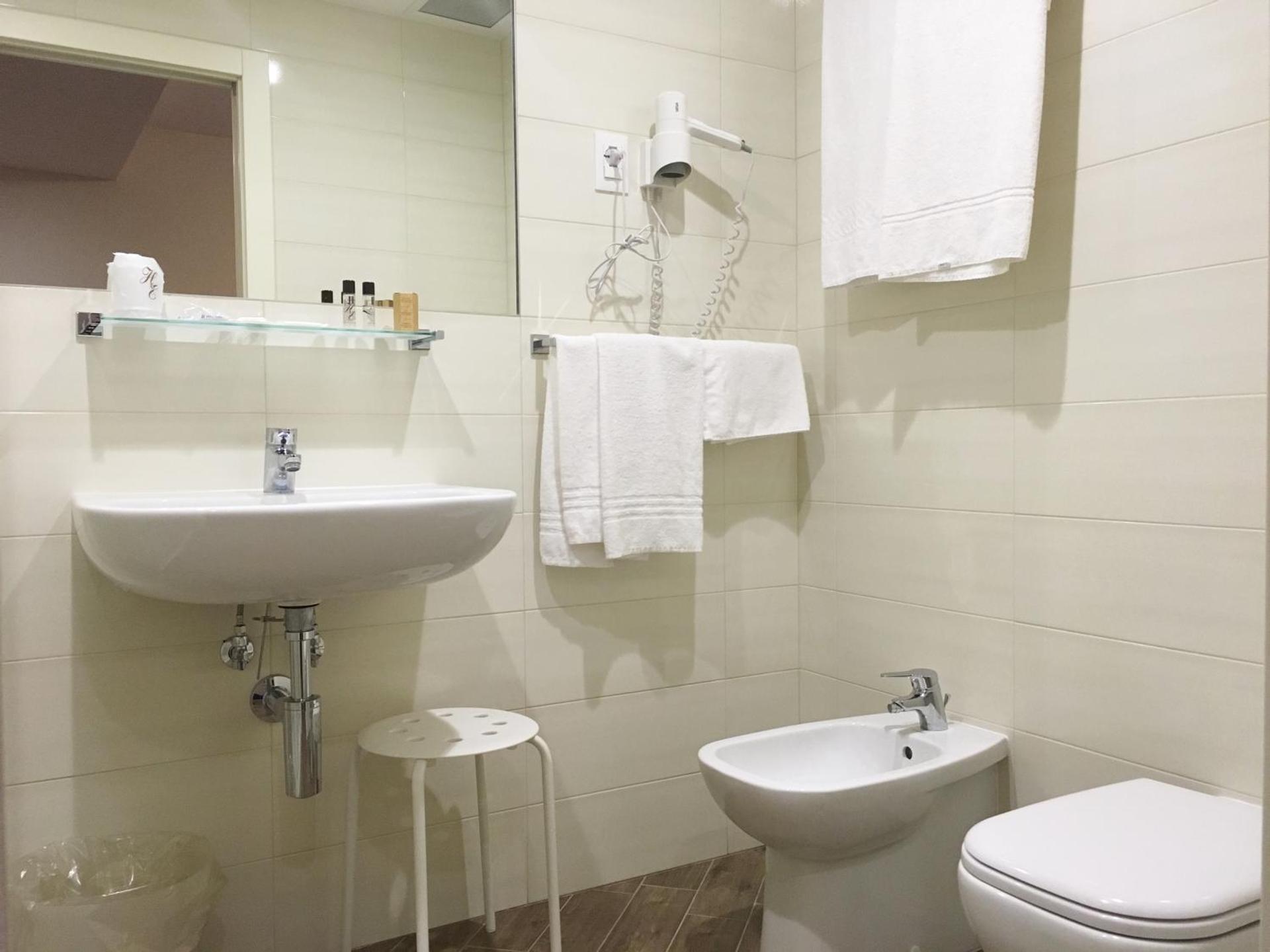 Hotel Excelsior Pavia - Photo 50