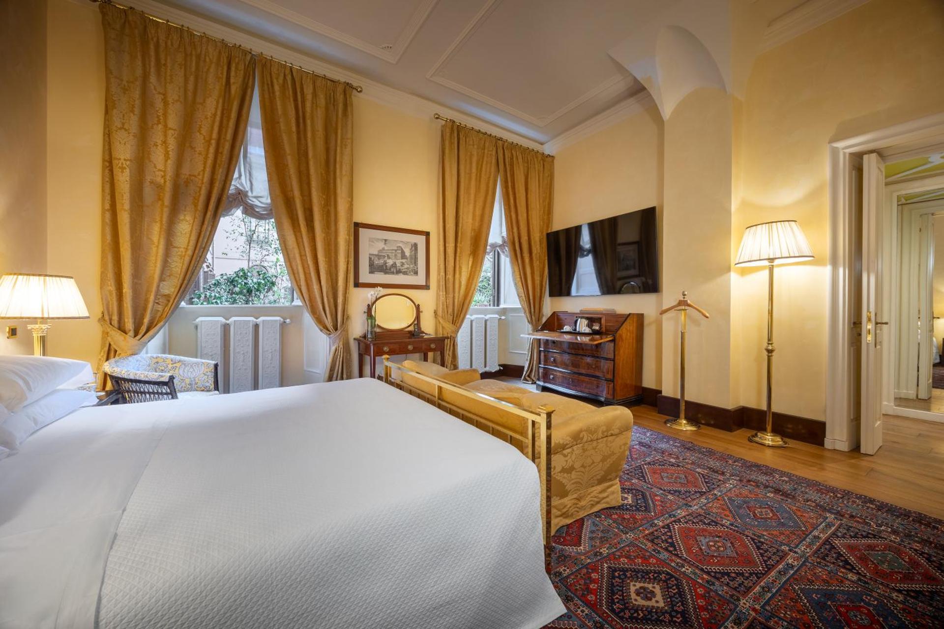 Grand Hotel Plaza - Photo 41