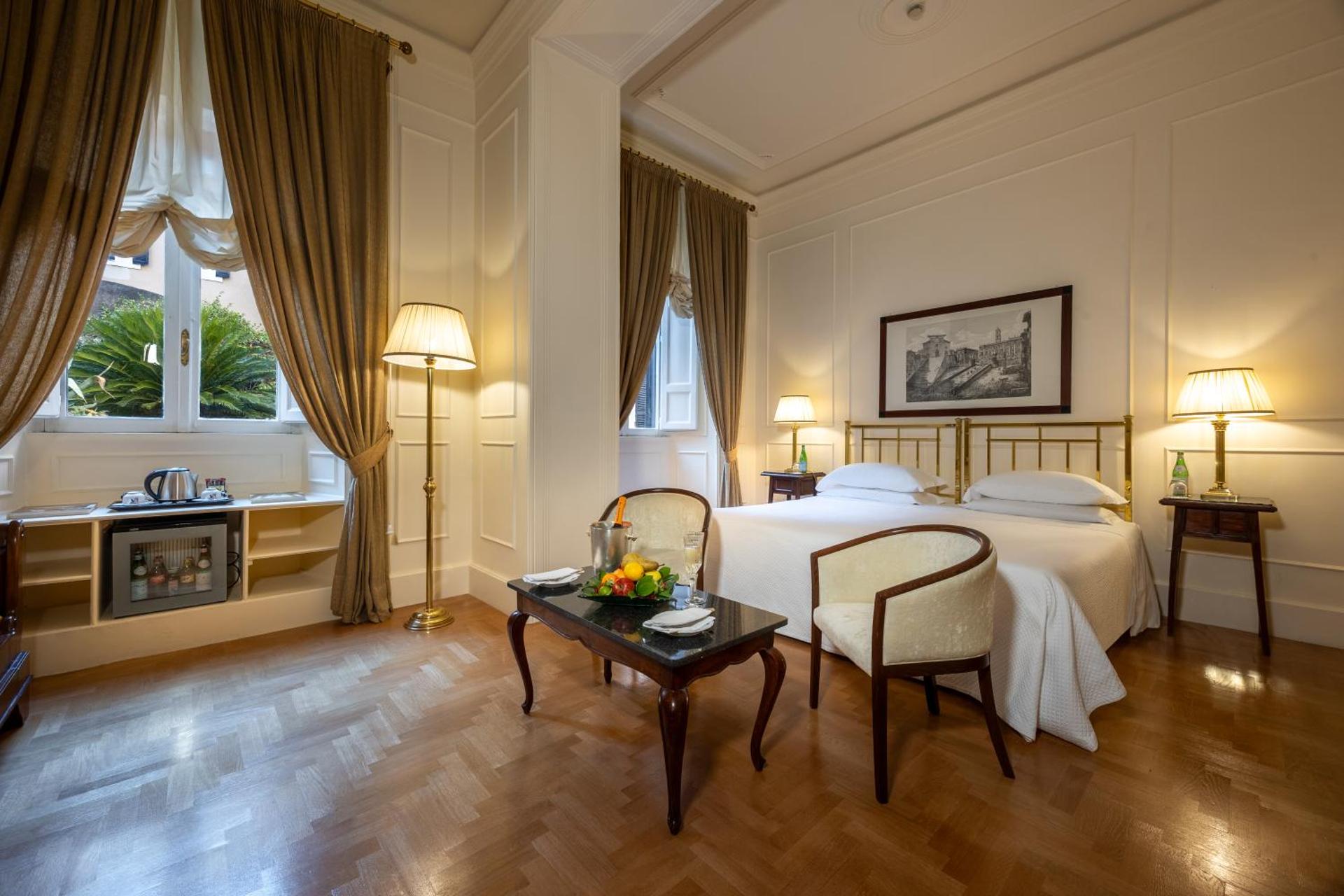 Grand Hotel Plaza - Photo 37
