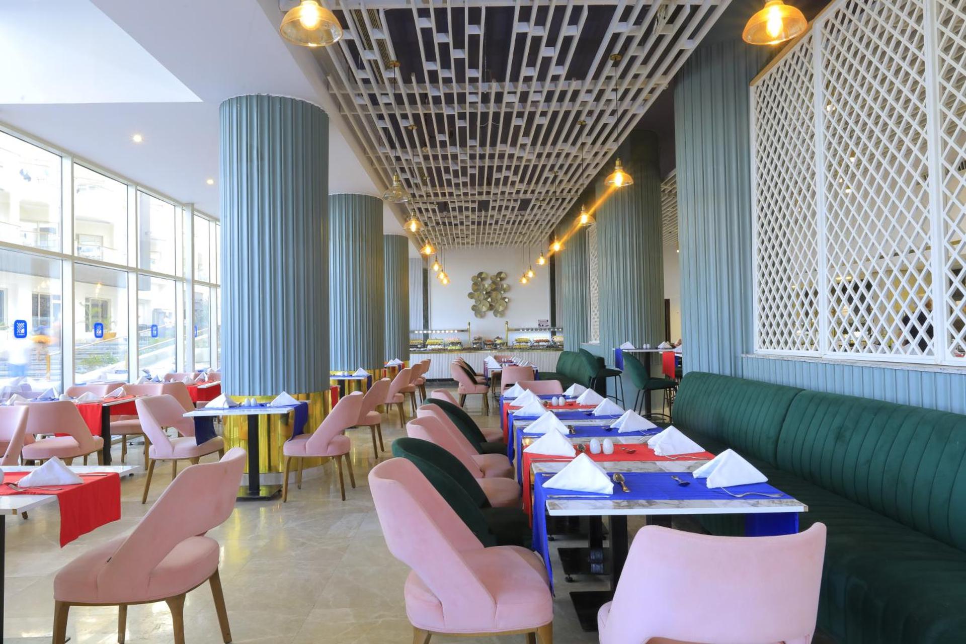 Bellagio Beach Resort & Spa - Photo 8