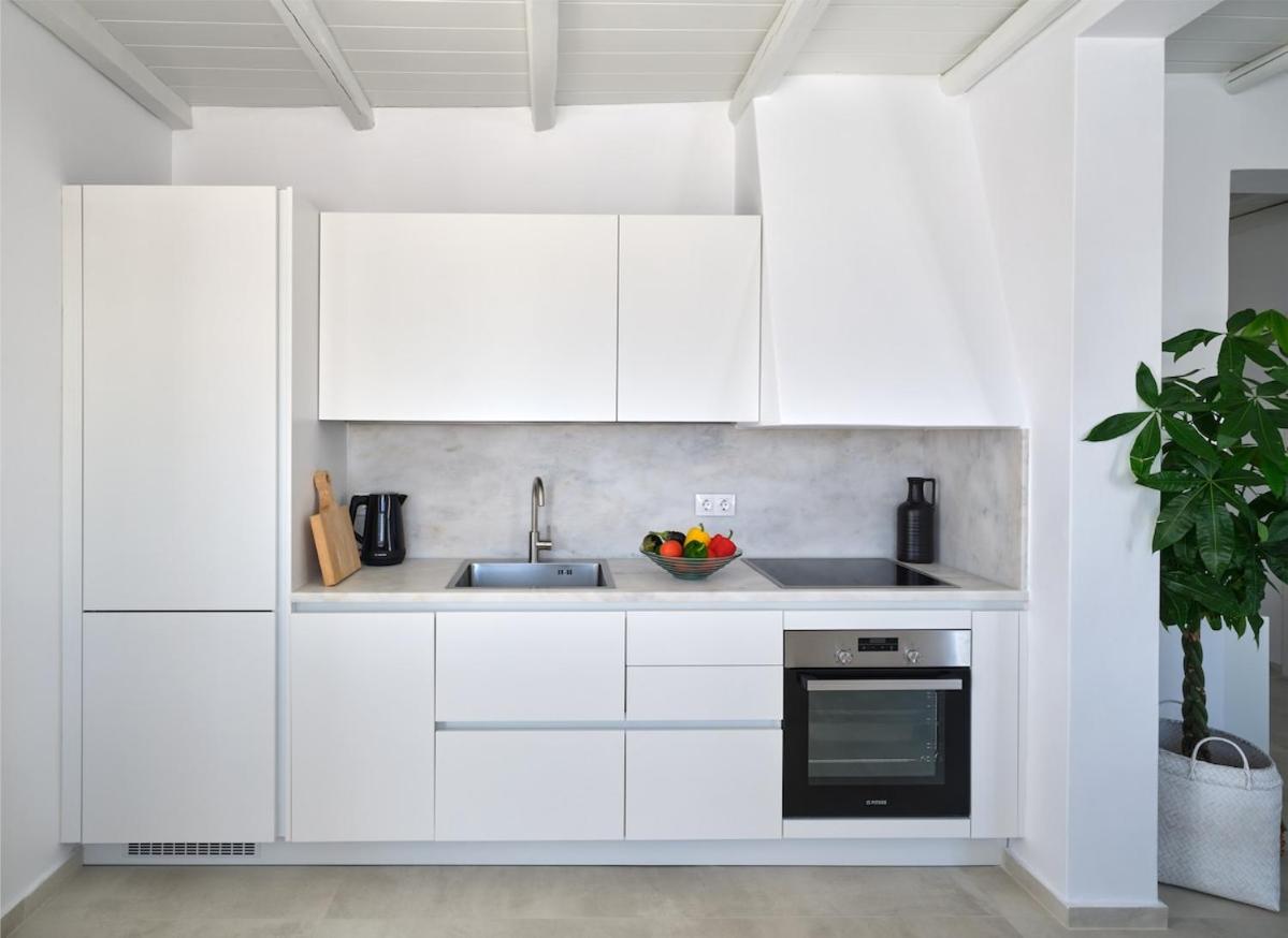 Parian Pearl Unique SeaView - Photo 30