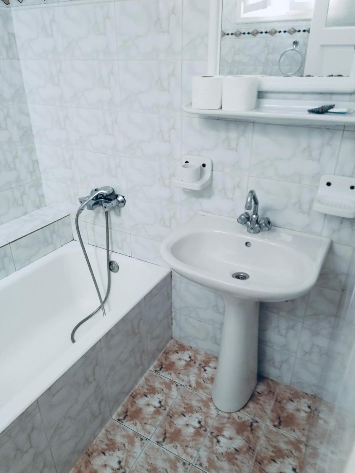 Studio Eleni - Photo 20