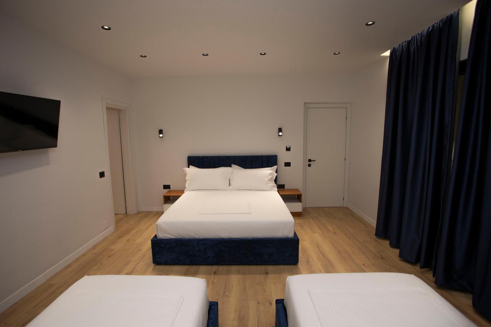 Villa Klaus Center Hotel - Photo 60