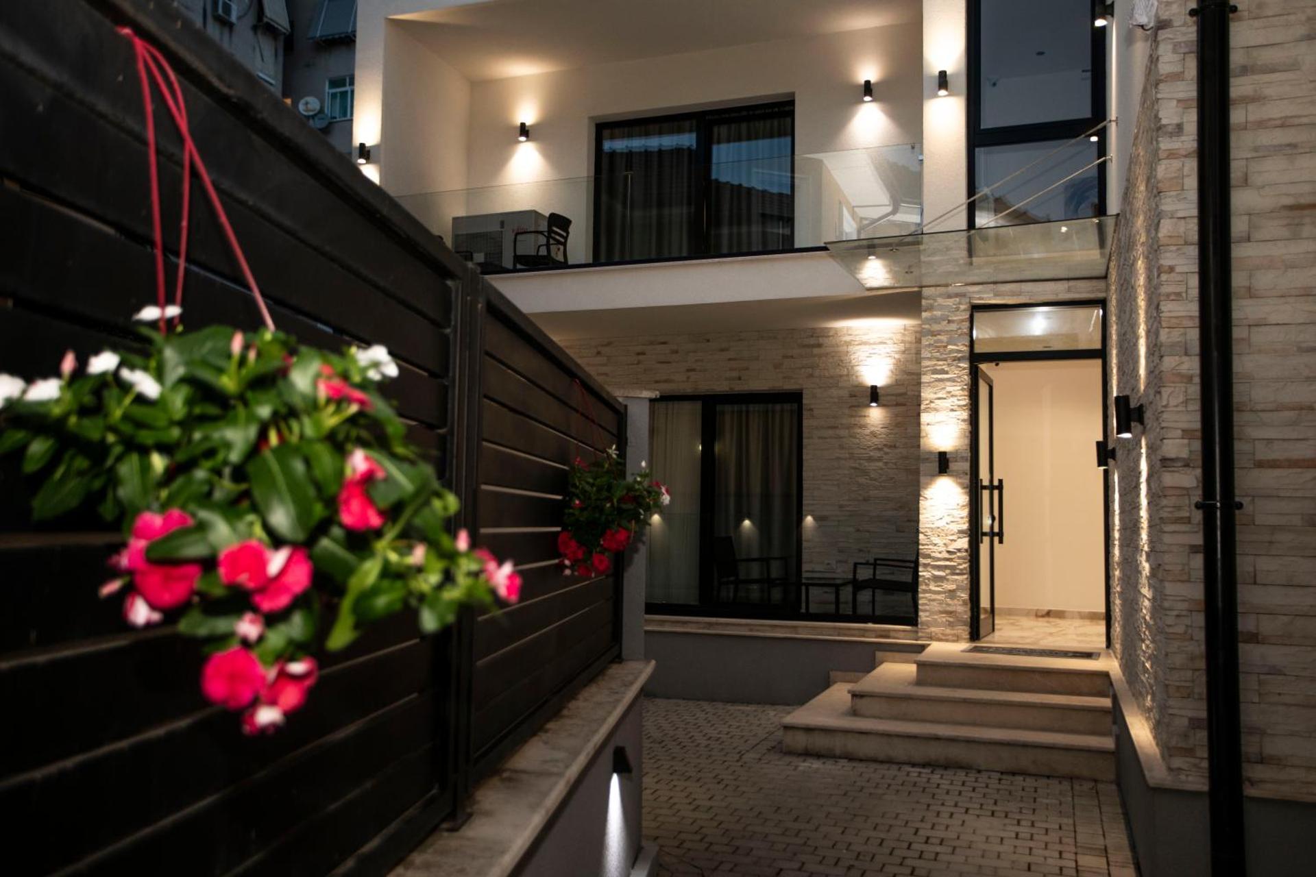 Villa Klaus Center Hotel - Photo 23