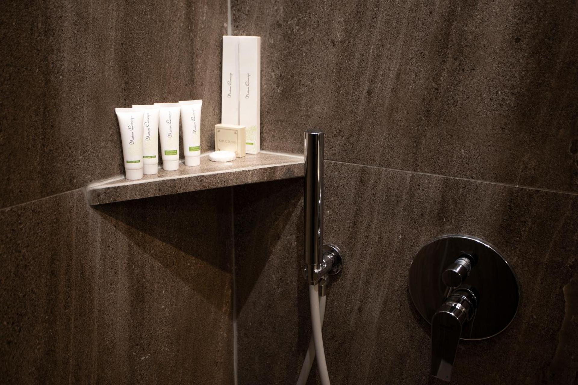 Villa Klaus Center Hotel - Photo 44