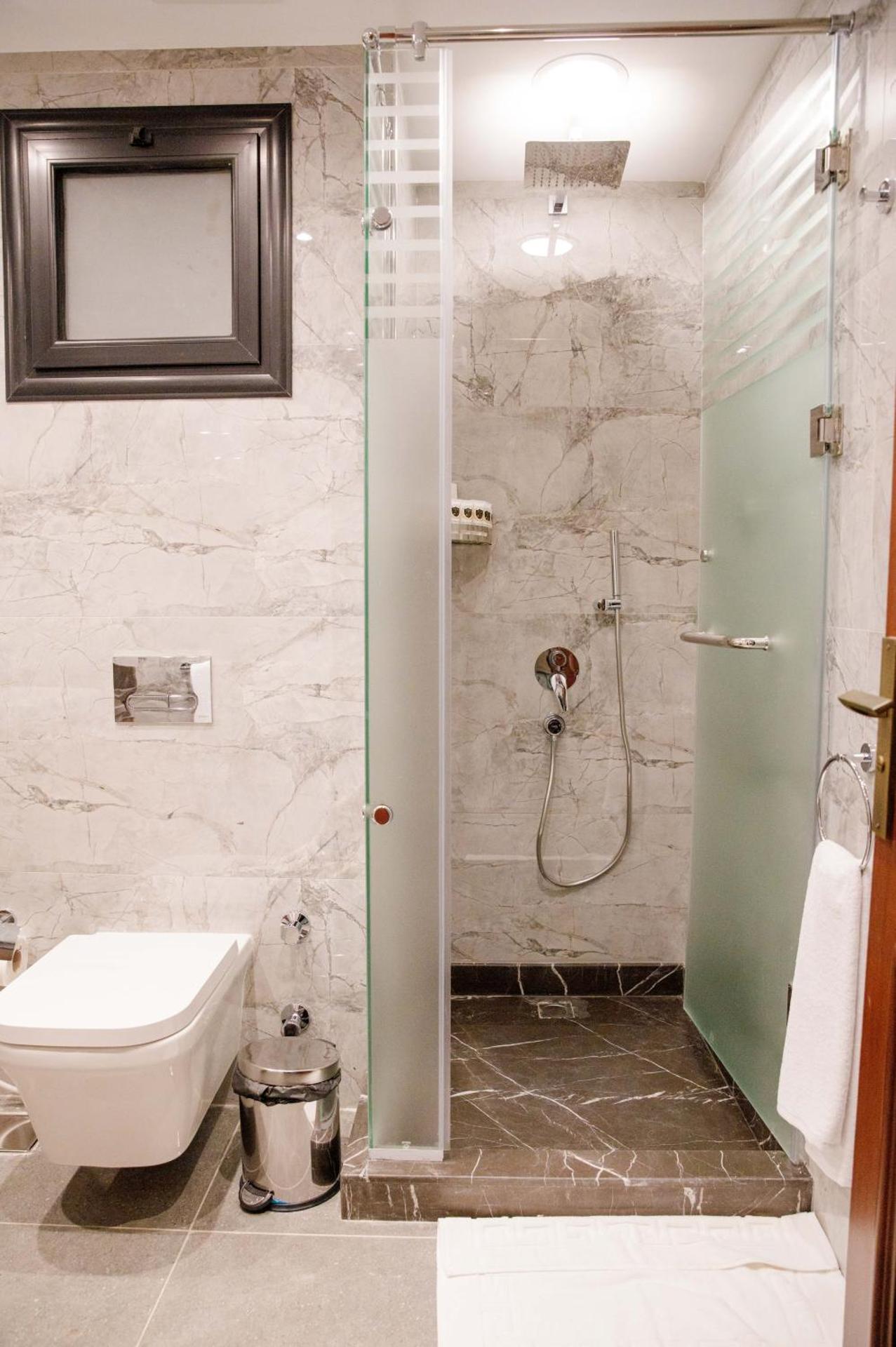 Ultra Trans Hotel - Photo 6