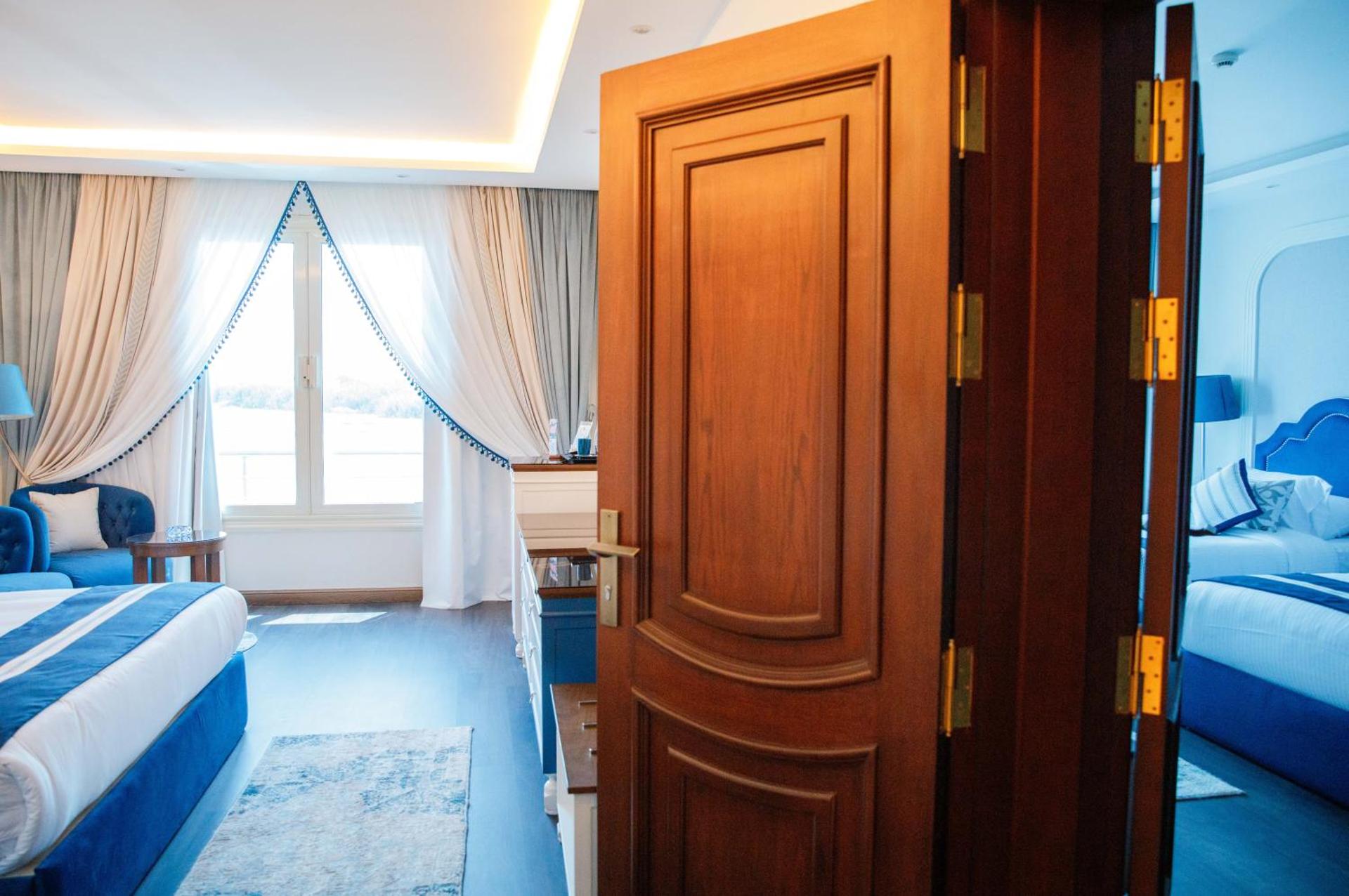 Ultra Trans Hotel - Photo 4