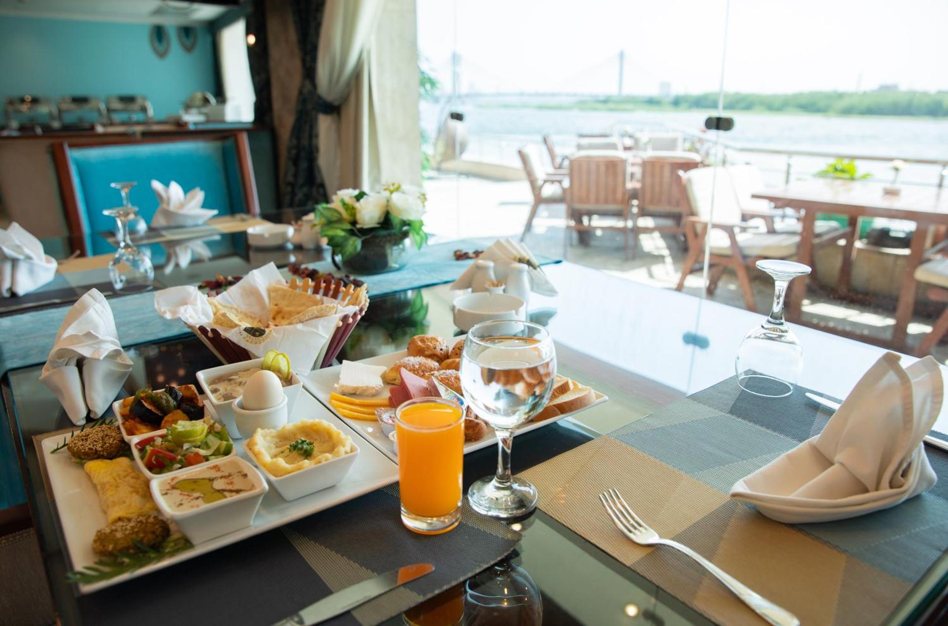 Ultra Trans Hotel - Photo 23