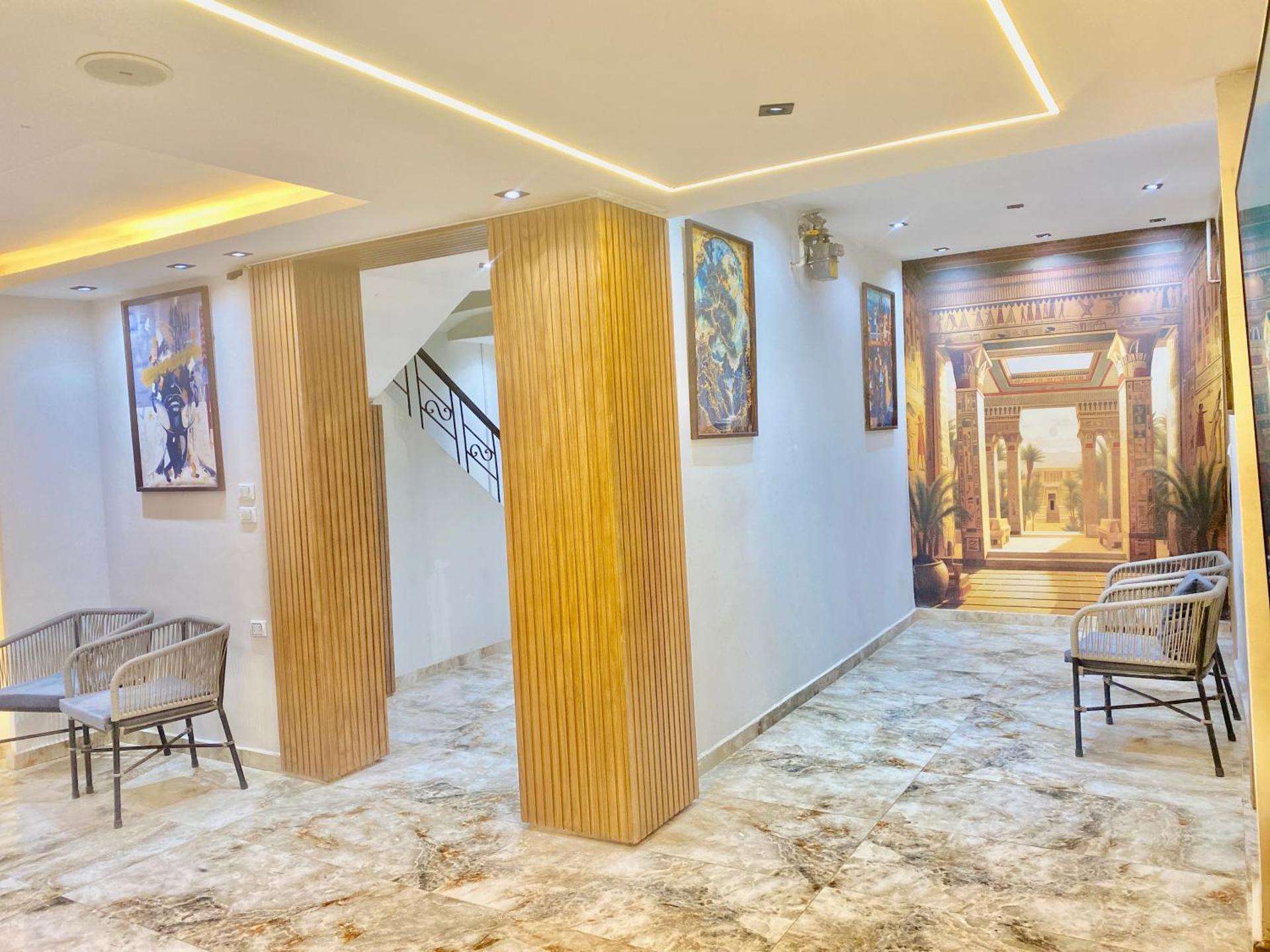 AMADEOS pyramids inn - Photo 35
