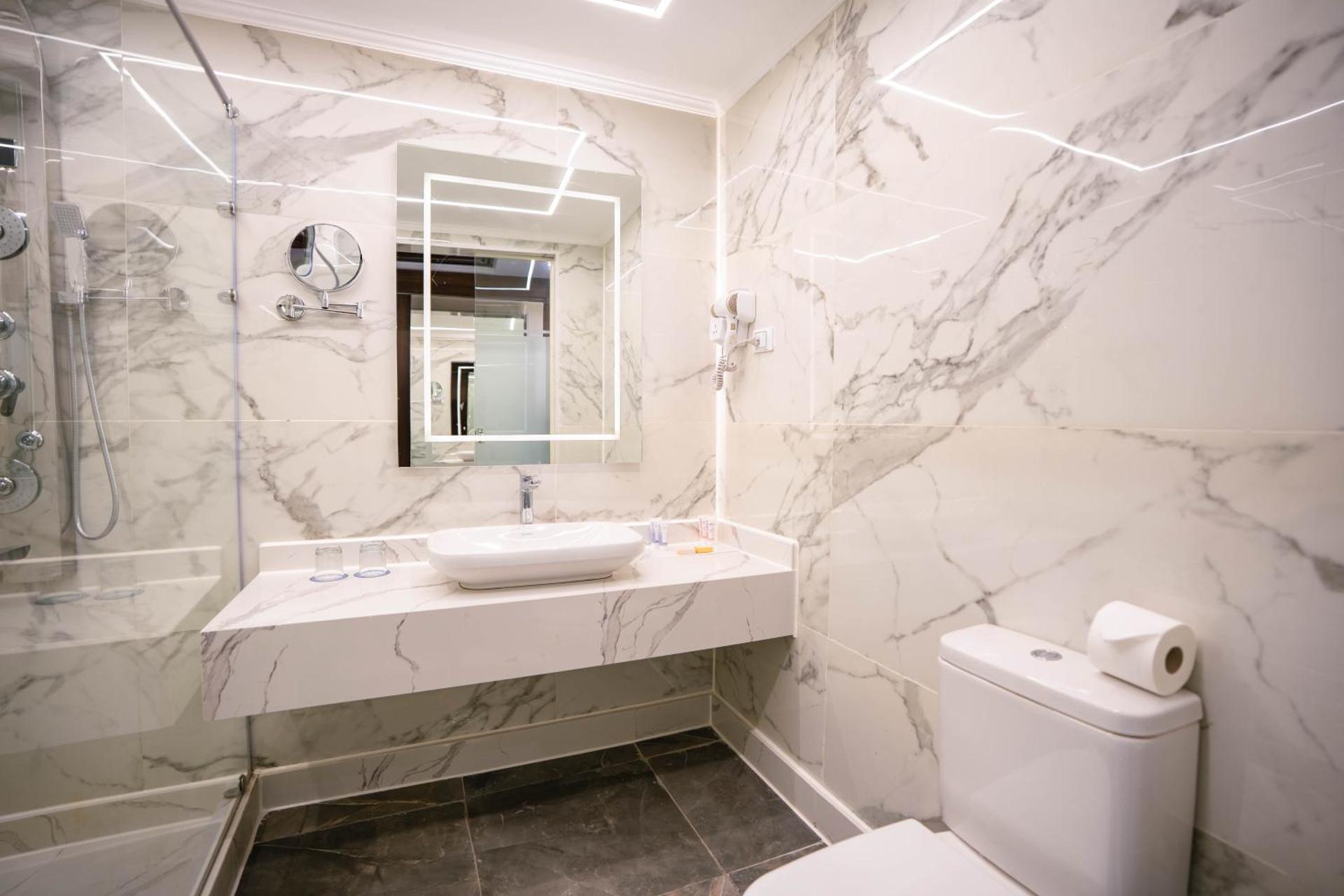 Bellagio Beach Resort & Spa - Photo 135